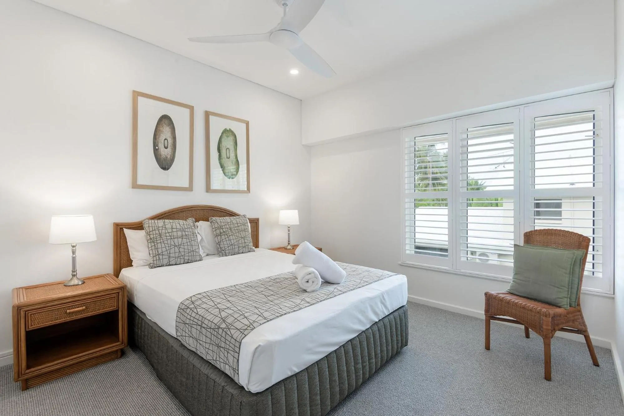 Bed in Balboa Apartments