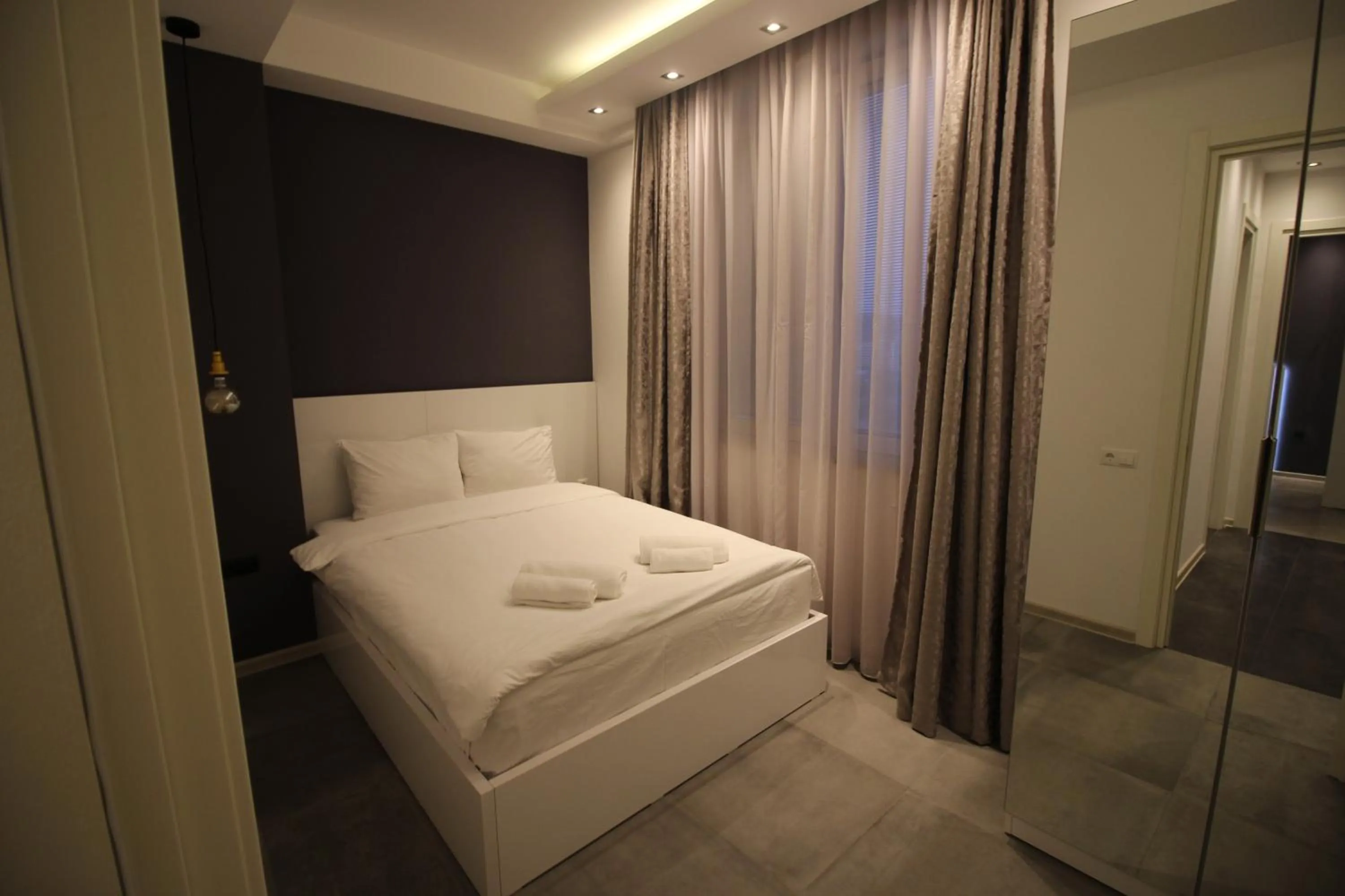 Bedroom, Bed in Maxela Apartments