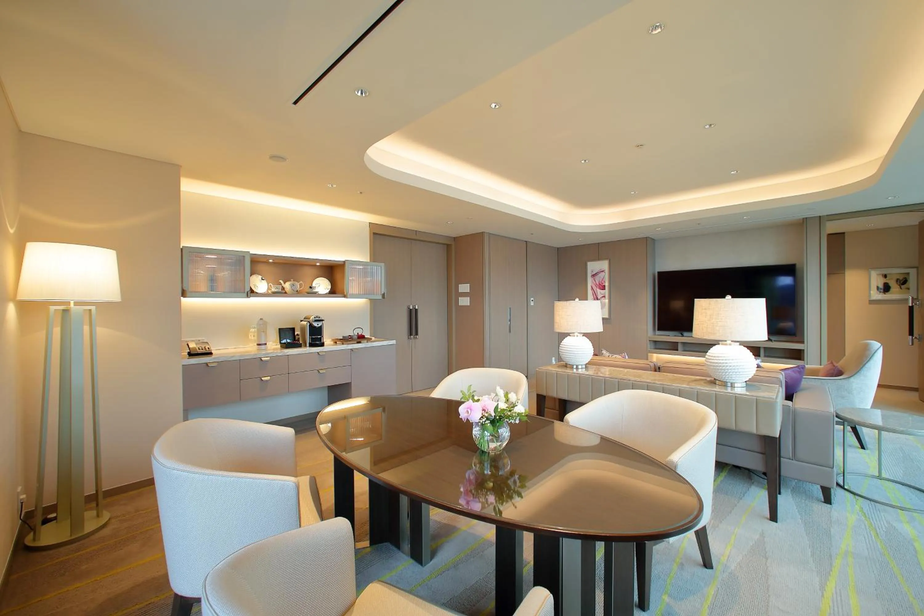 Living room in Miyako Hotel Hakata