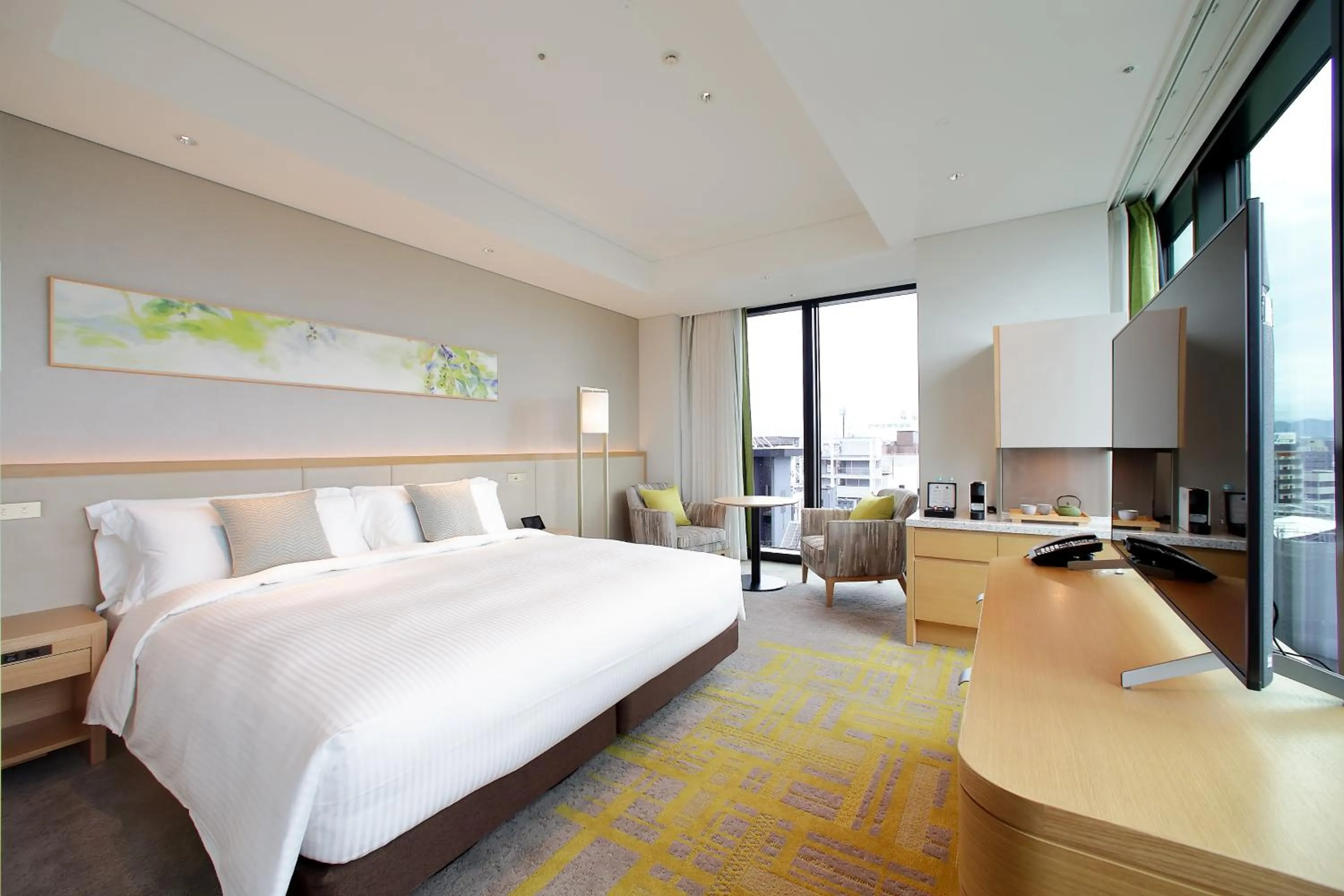 Photo of the whole room, Bed in Miyako Hotel Hakata