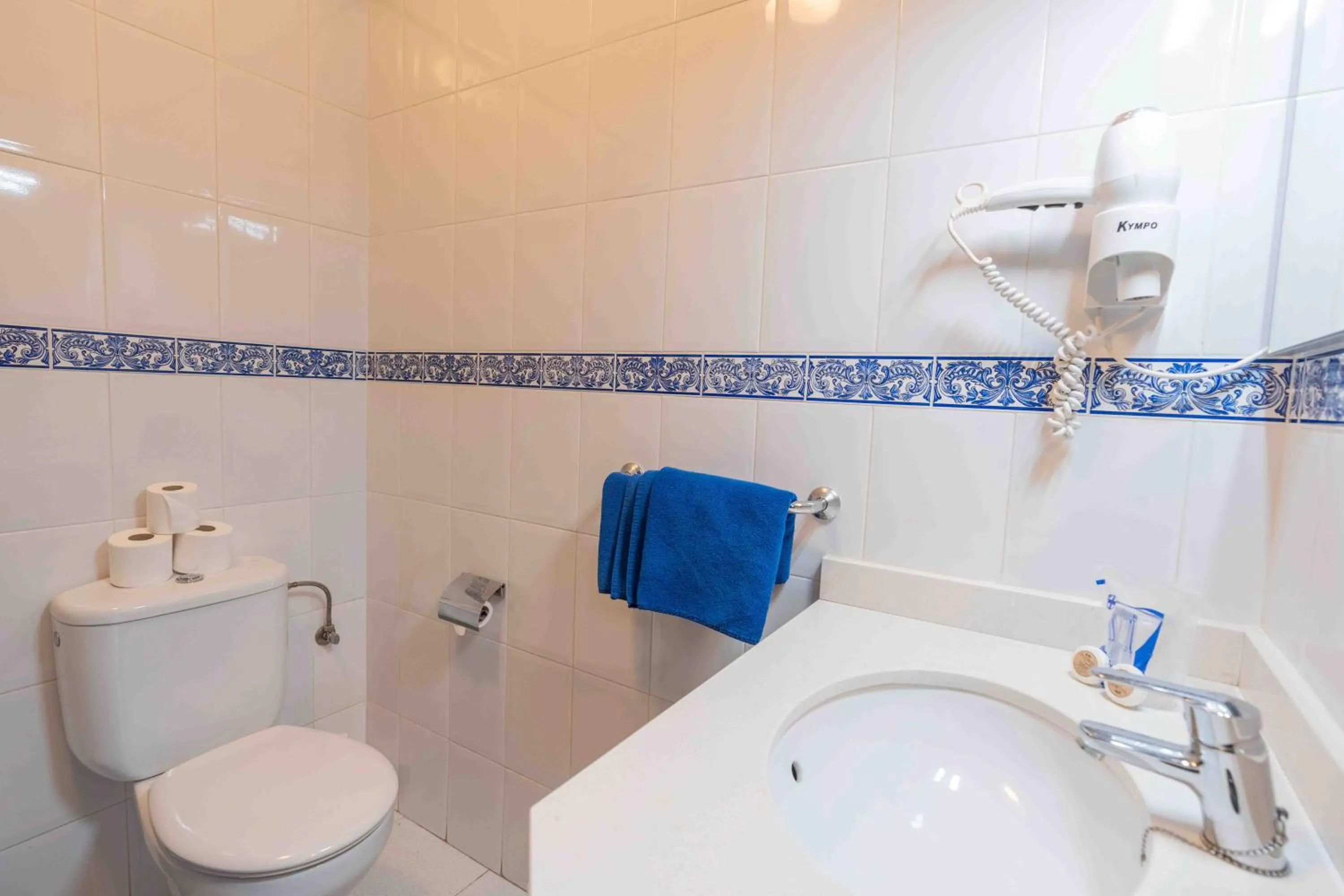 Bathroom in Apartamentos Jable Bermudas