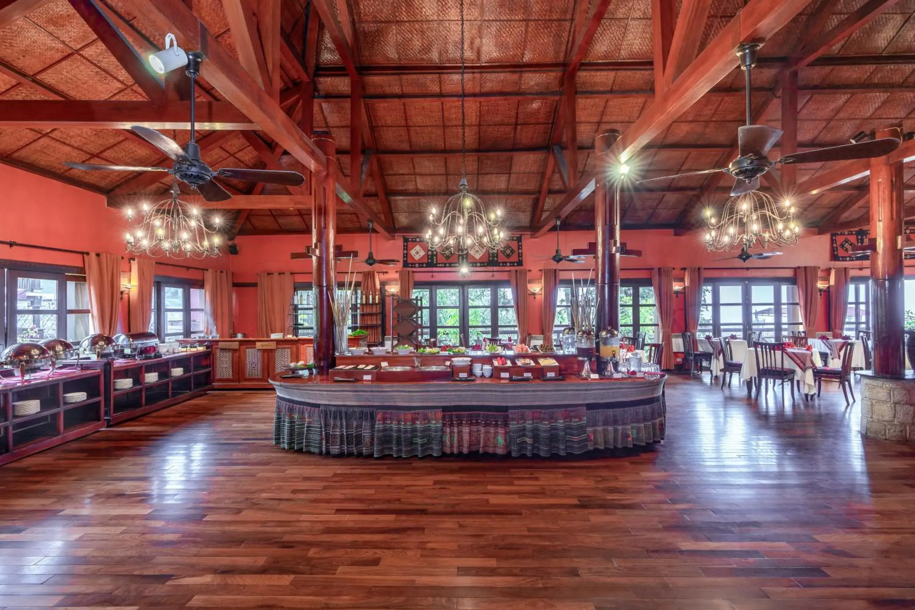 Restaurant/places to eat in BB Sapa Resort & Spa - Formerly Victoria Sapa Resort & Spa Restaurant/places to eat in BB Sapa Resort & Spa - Formerly Victoria Sapa Resort & Spa