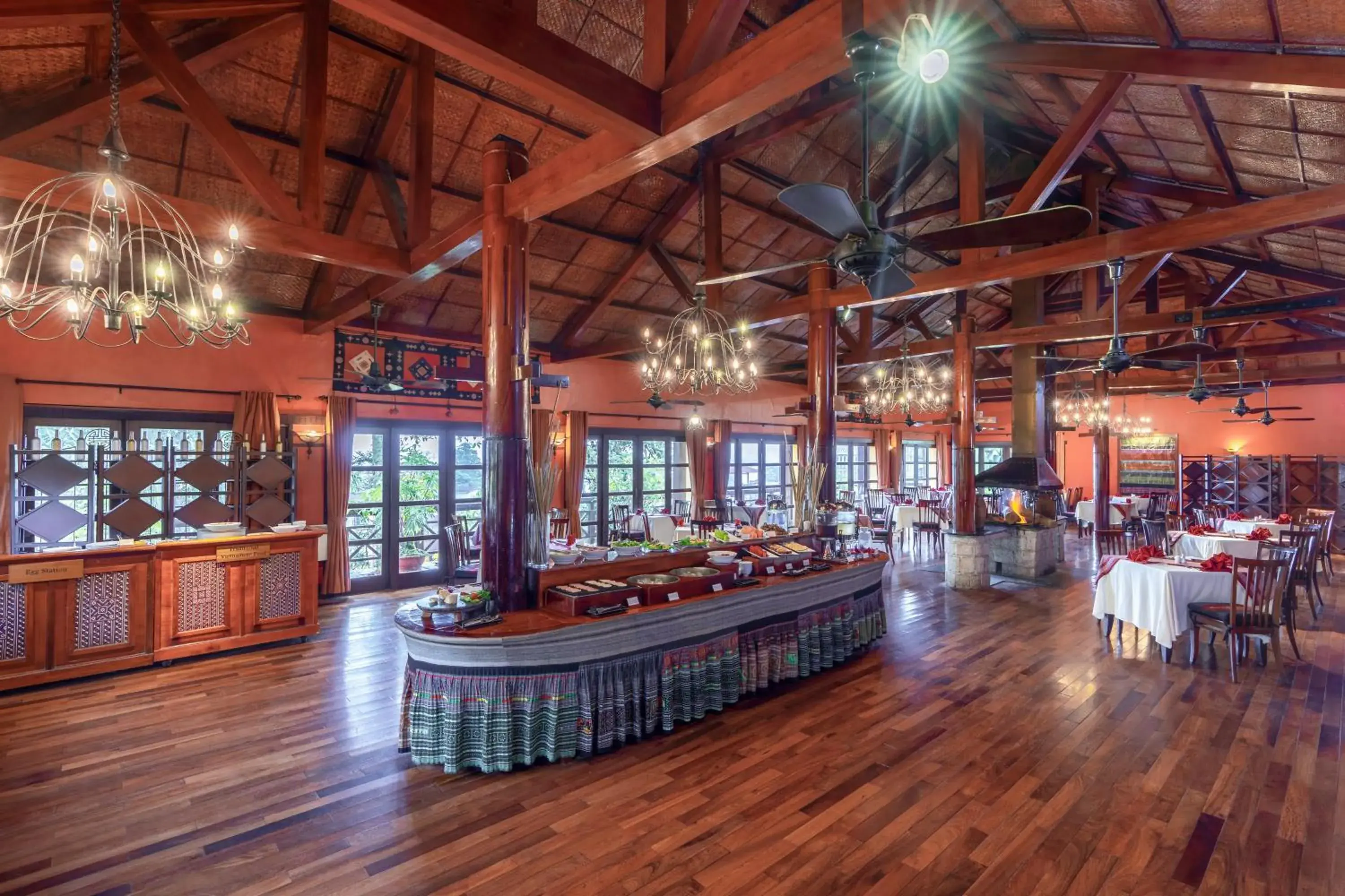 Restaurant/places to eat in BB Sapa Resort & Spa - Formerly Victoria Sapa Resort & Spa Restaurant/places to eat in BB Sapa Resort & Spa - Formerly Victoria Sapa Resort & Spa