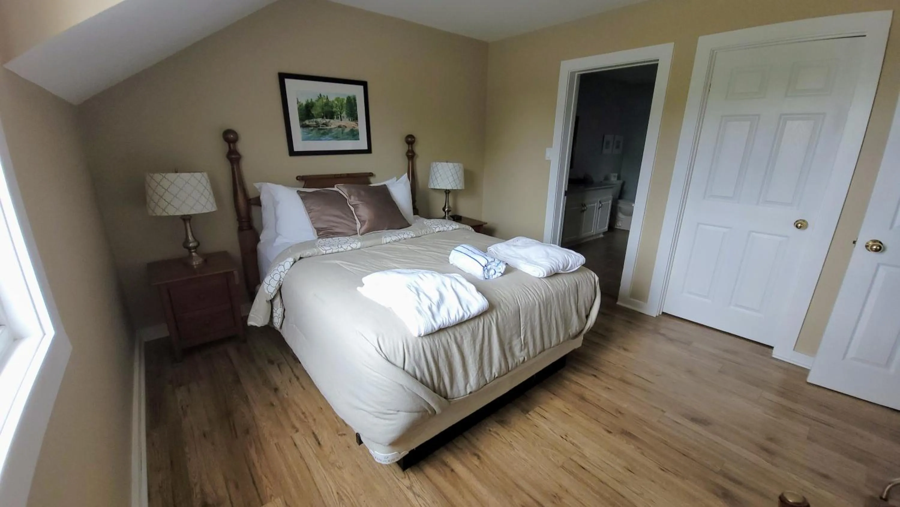 Bed in Rawley Resort, Spa & Marina