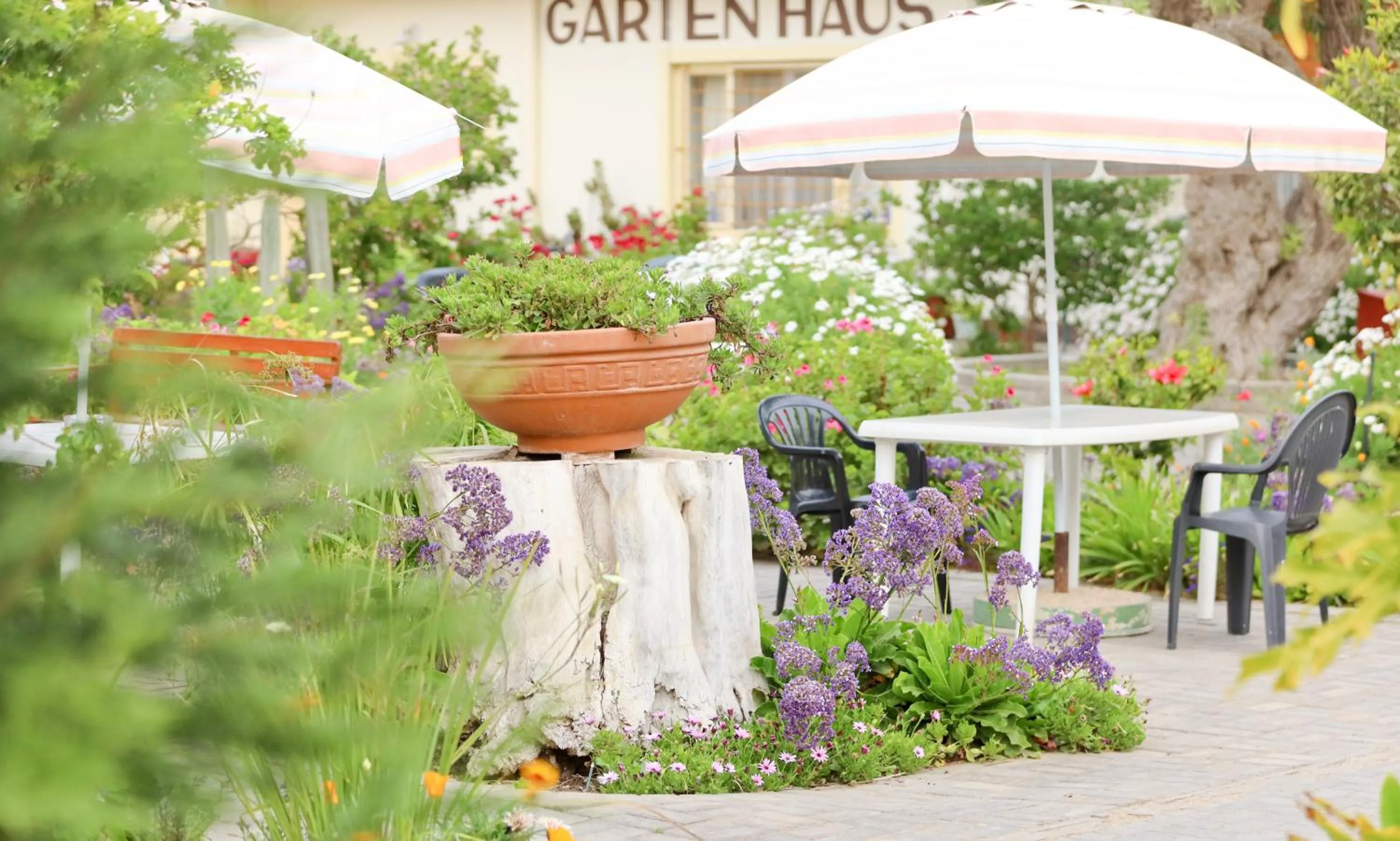 Garden view in Hotel Prinzessin Rupprecht