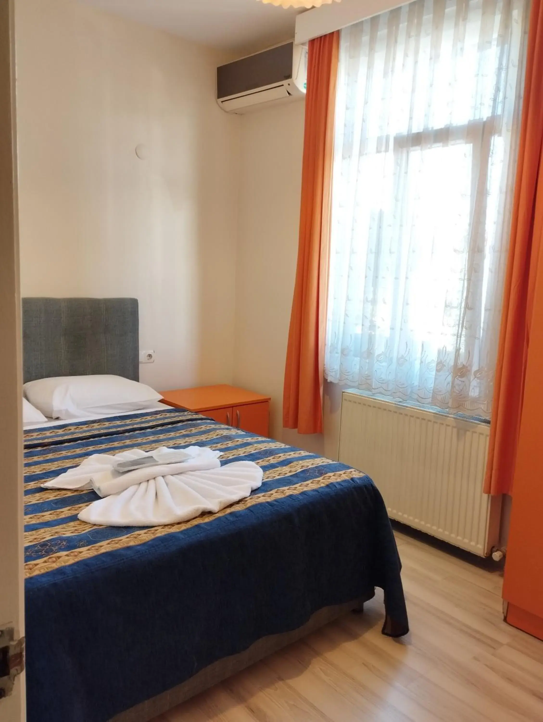 Bed in Anadolu Hotel Bed in Anadolu Hotel