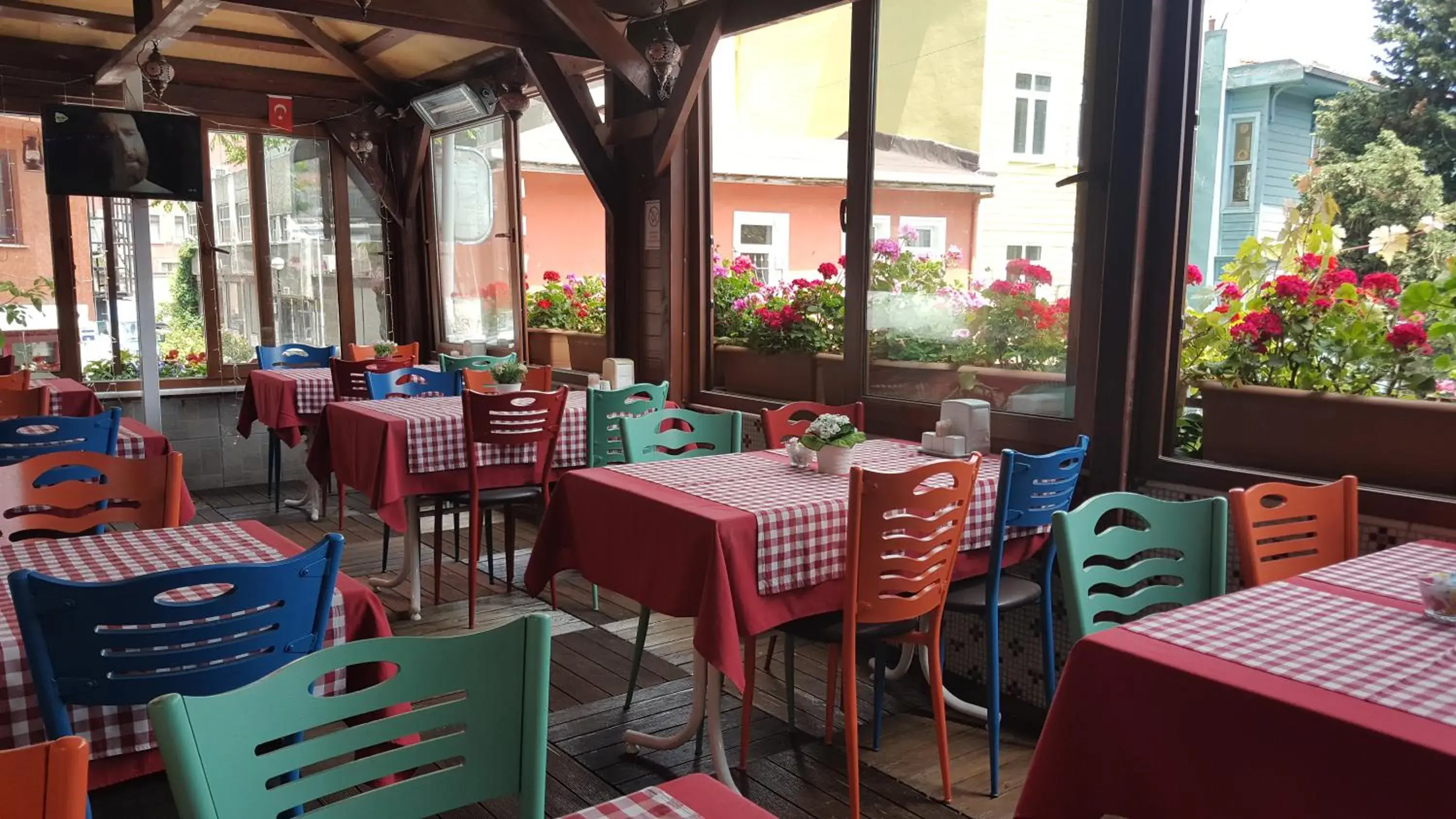 Restaurant/places to eat in Anadolu Hotel Restaurant/places to eat in Anadolu Hotel