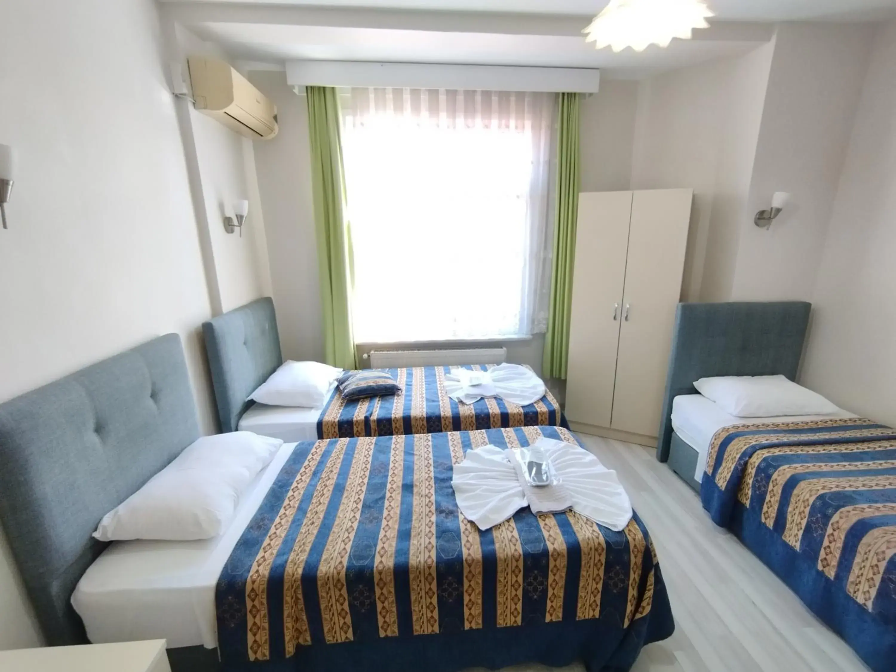 Bed in Anadolu Hotel Bed in Anadolu Hotel