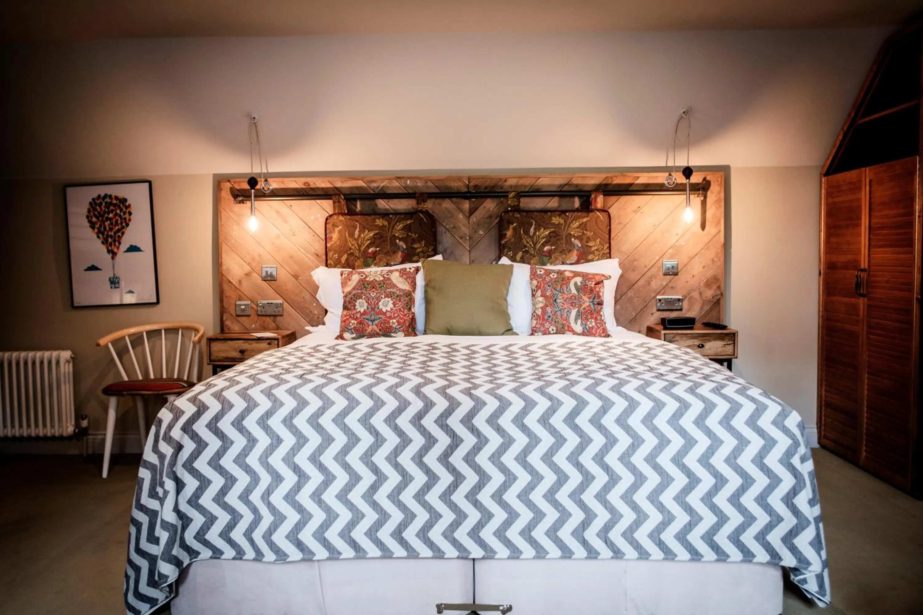 Bed in The Queen's Head