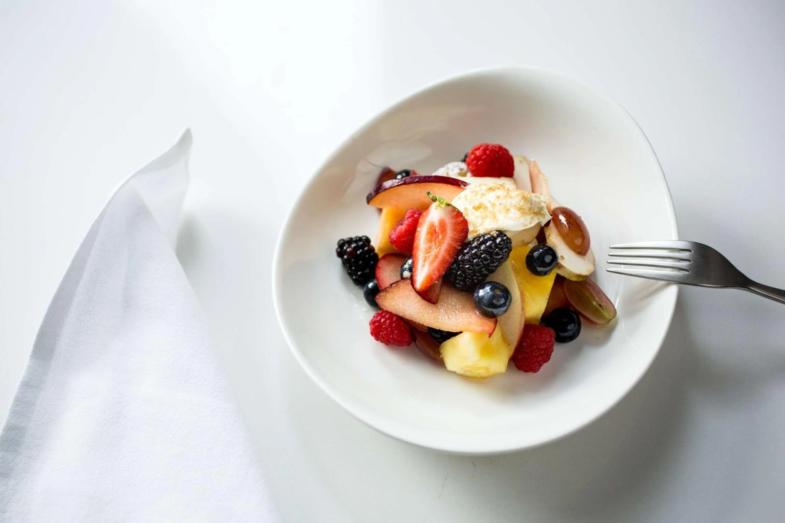 Dining area in Hilton Brooklyn New York - Newly Renovated