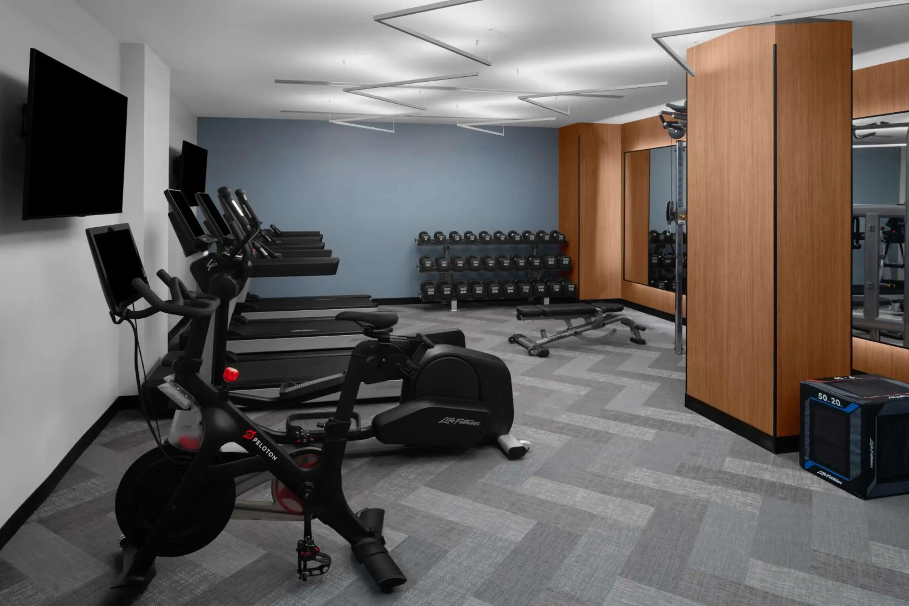 Fitness centre/facilities in Hilton Brooklyn New York - Newly Renovated Fitness centre/facilities in Hilton Brooklyn New York - Newly Renovated
