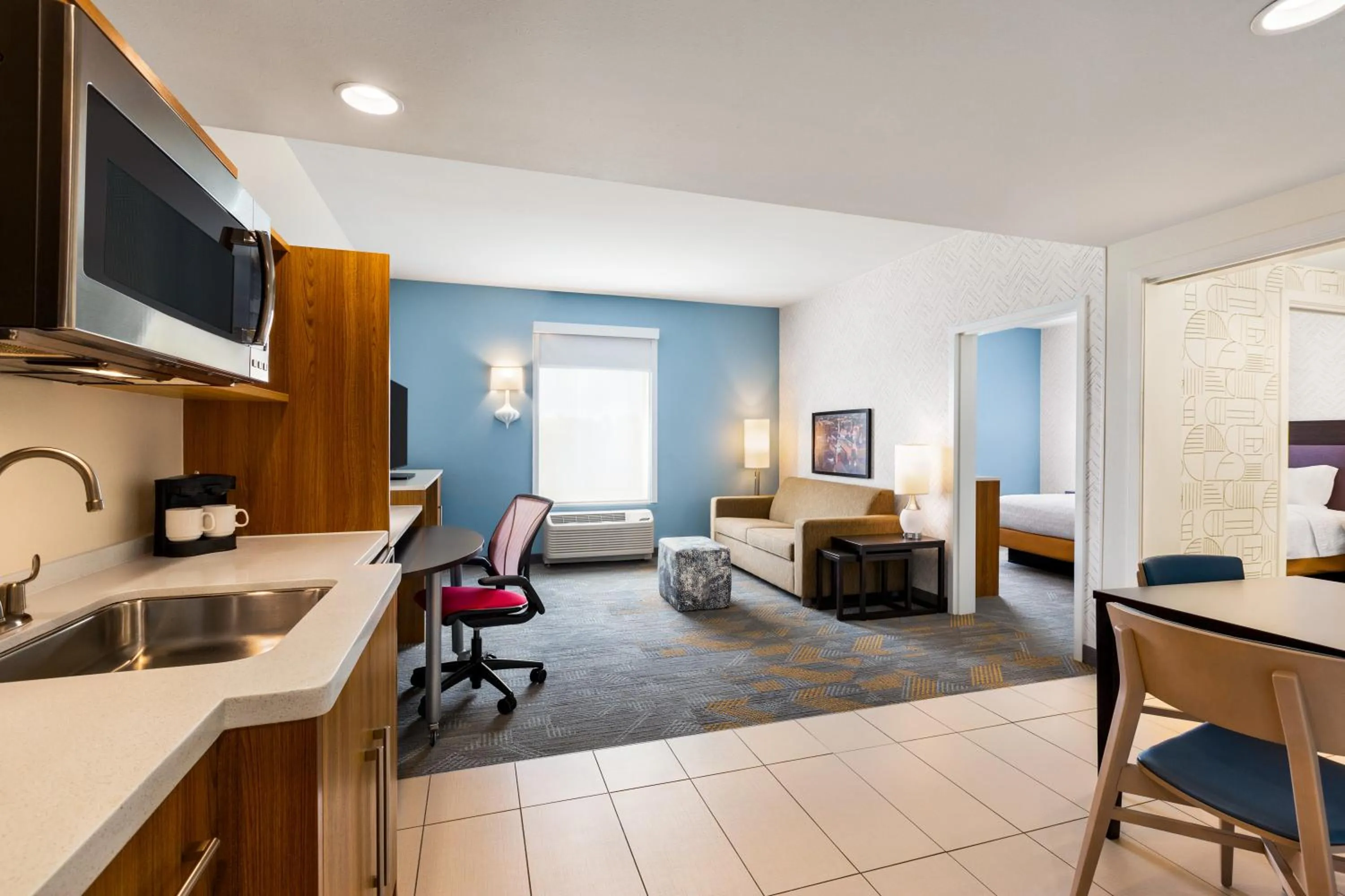 Living room in Home2 Suites By Hilton York