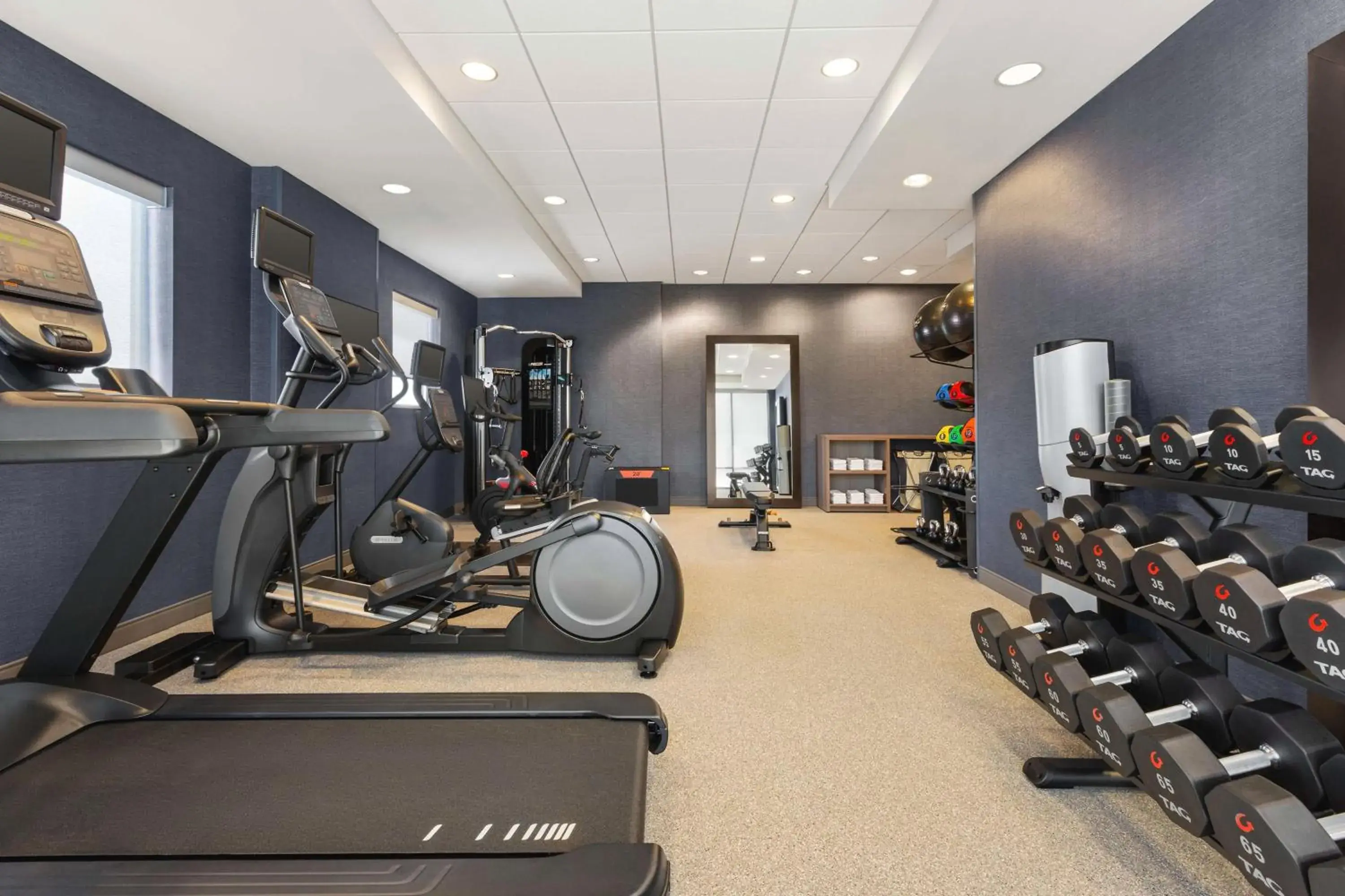 Fitness centre/facilities in Home2 Suites By Hilton York Fitness centre/facilities in Home2 Suites By Hilton York
