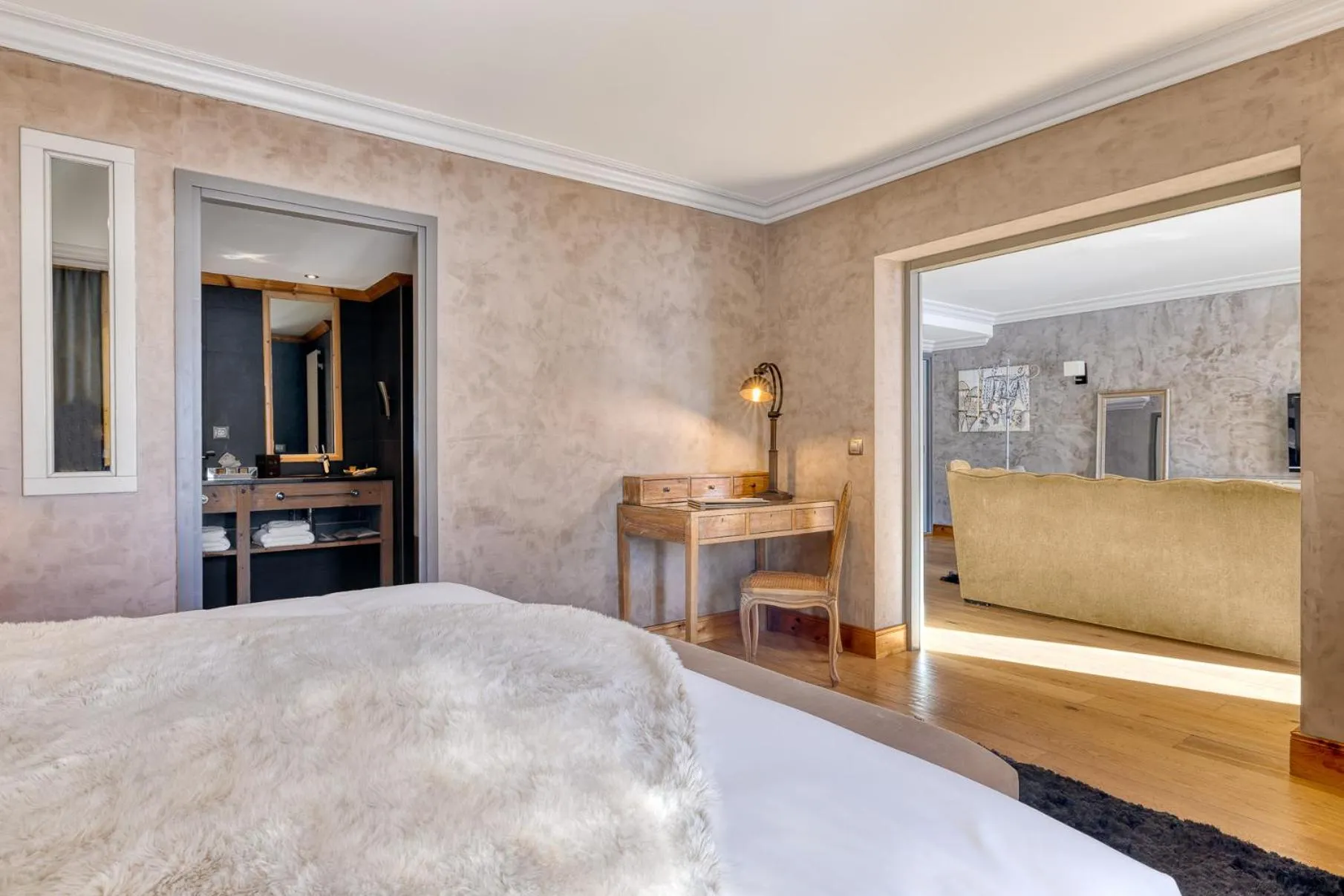 Bed in Hôtel l'Hélios