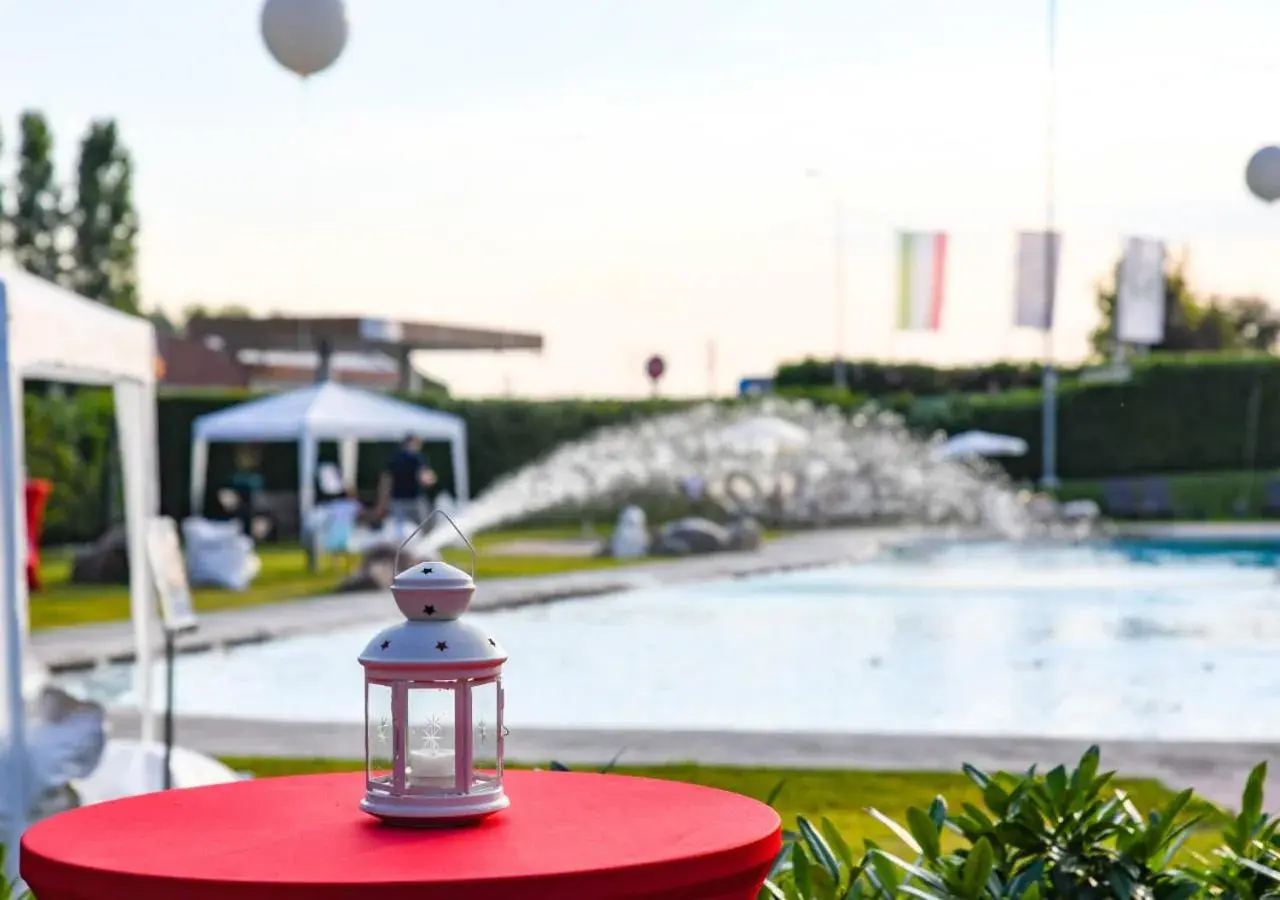 Swimming pool in TH Lazise - Hotel Parchi Del Garda Swimming pool in TH Lazise - Hotel Parchi Del Garda