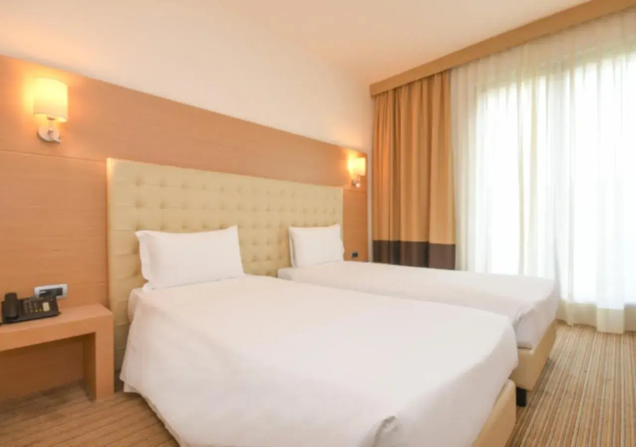 Bed in TH Lazise - Hotel Parchi Del Garda Bed in TH Lazise - Hotel Parchi Del Garda