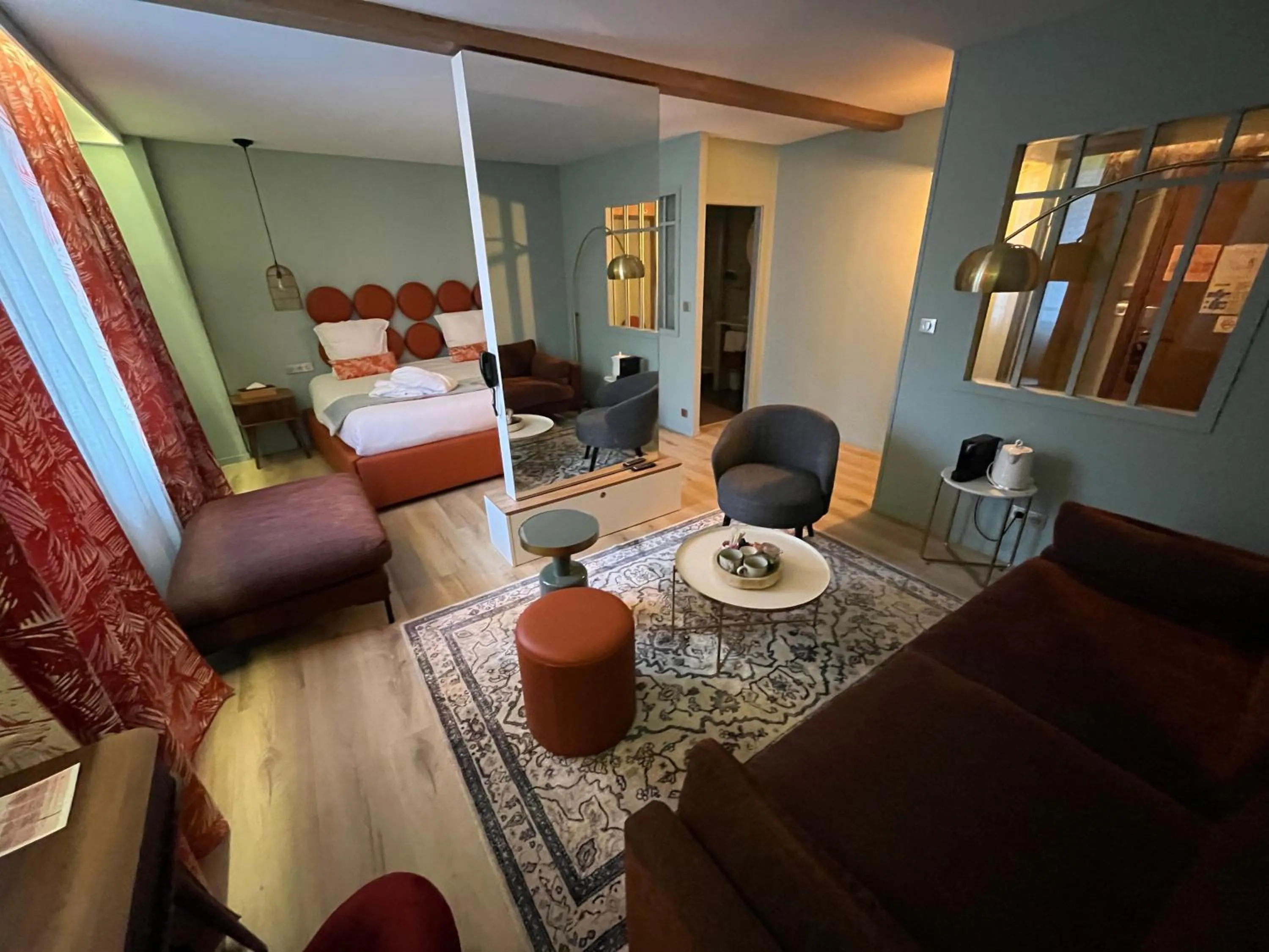 Photo of the whole room, Bed in Hotel Normandy