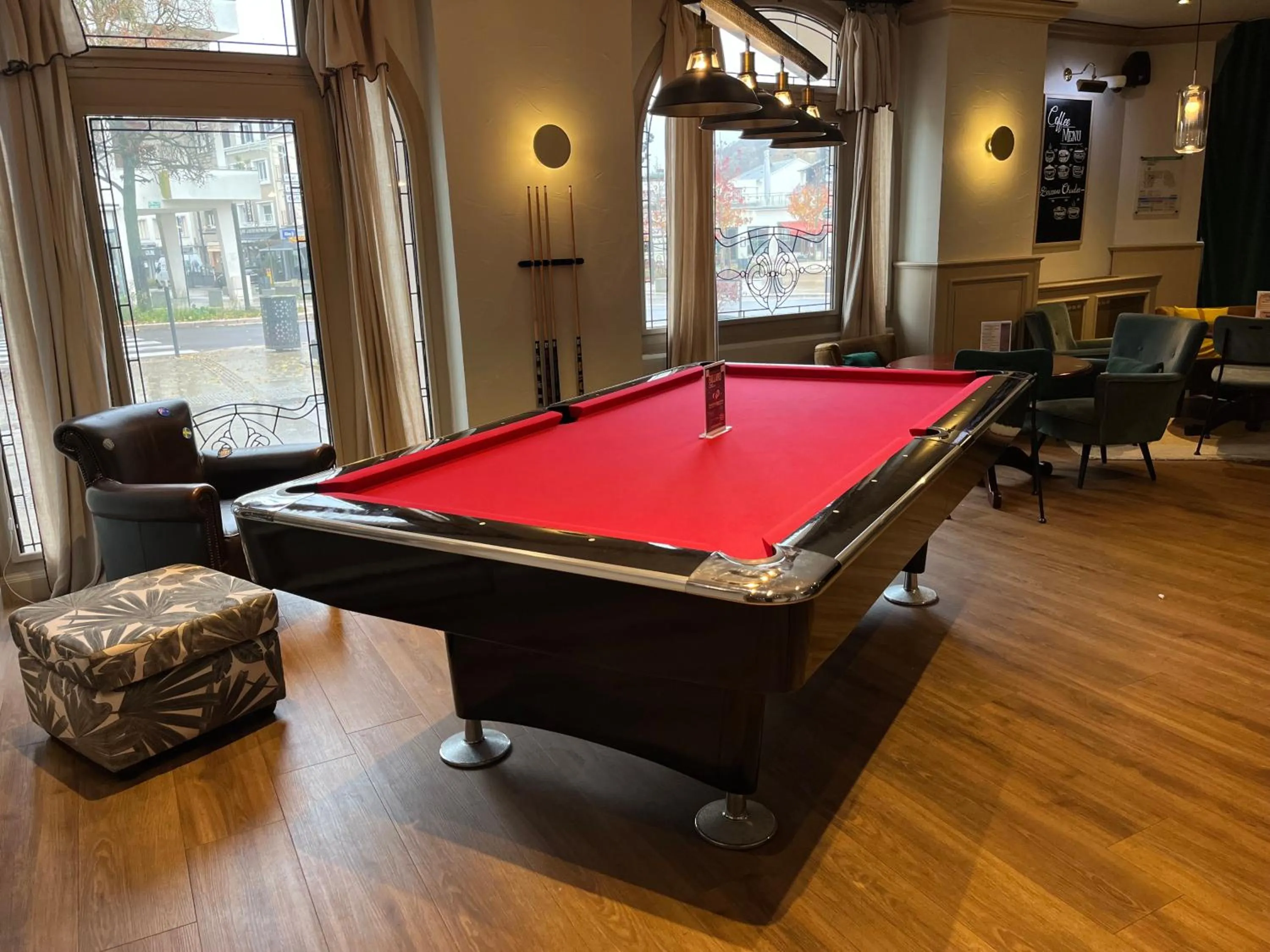 Billiard in Hotel Normandy