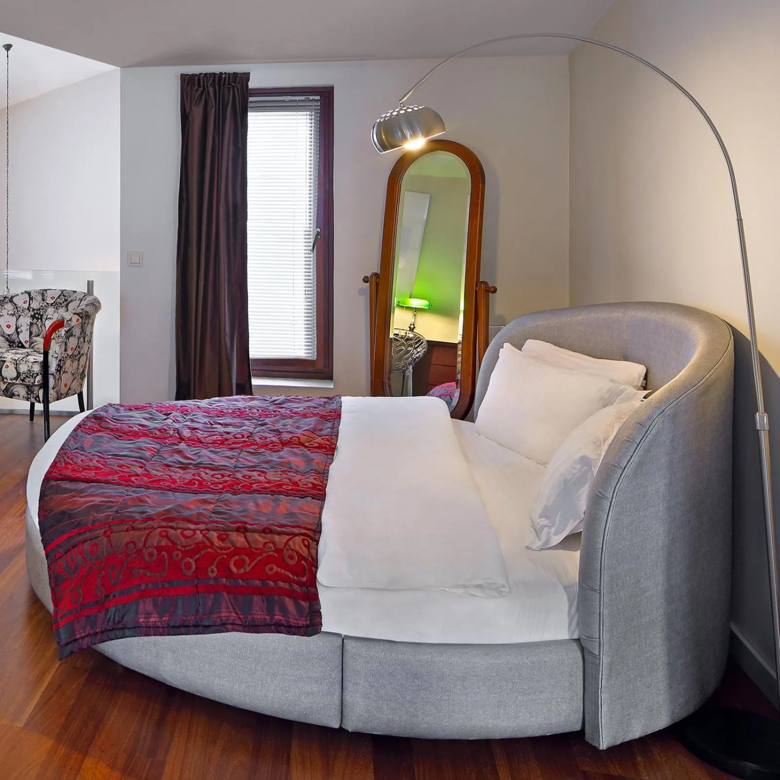 Bed in Galateia Residence