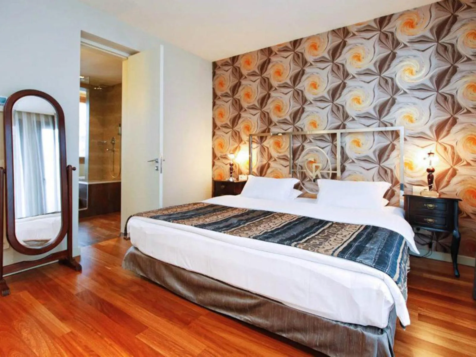 Bed in Galateia Residence