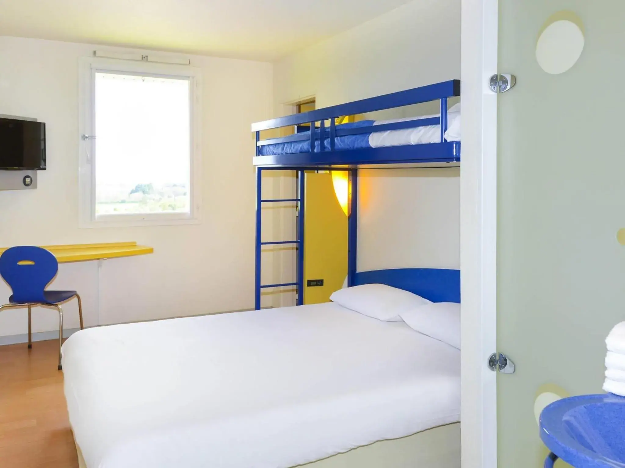 Bedroom, Bed in ibis budget Nevers Varennes Vauzelles Bedroom, Bed in ibis budget Nevers Varennes Vauzelles