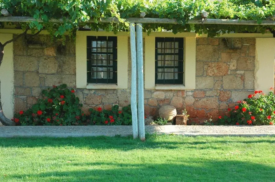 Facade/entrance in Parthenis Hotel & Suites