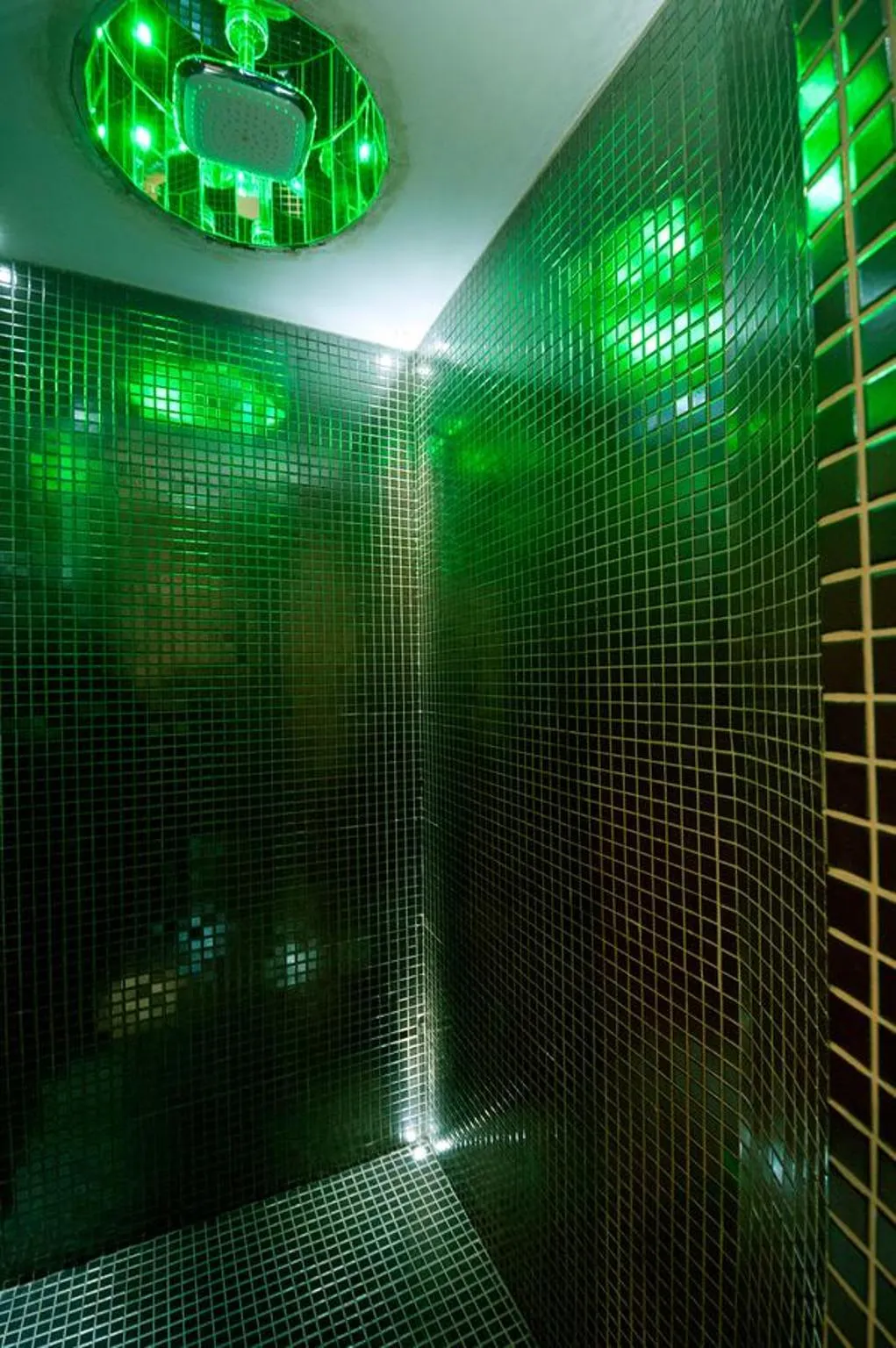 Shower in Relais Conte Di Cavour De Luxe