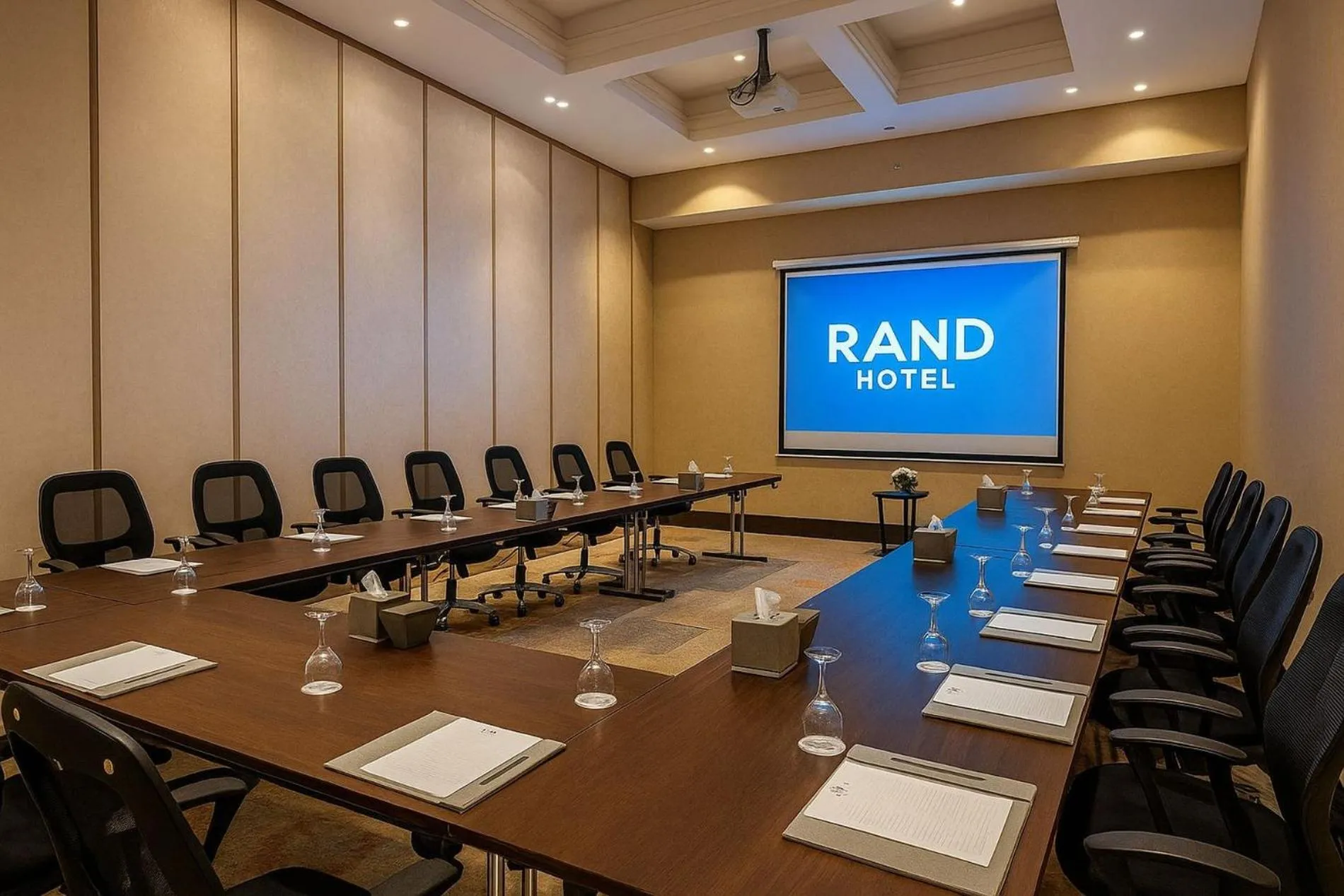 Business facilities in Sunday Business Avenue Formerly Rand Hotel