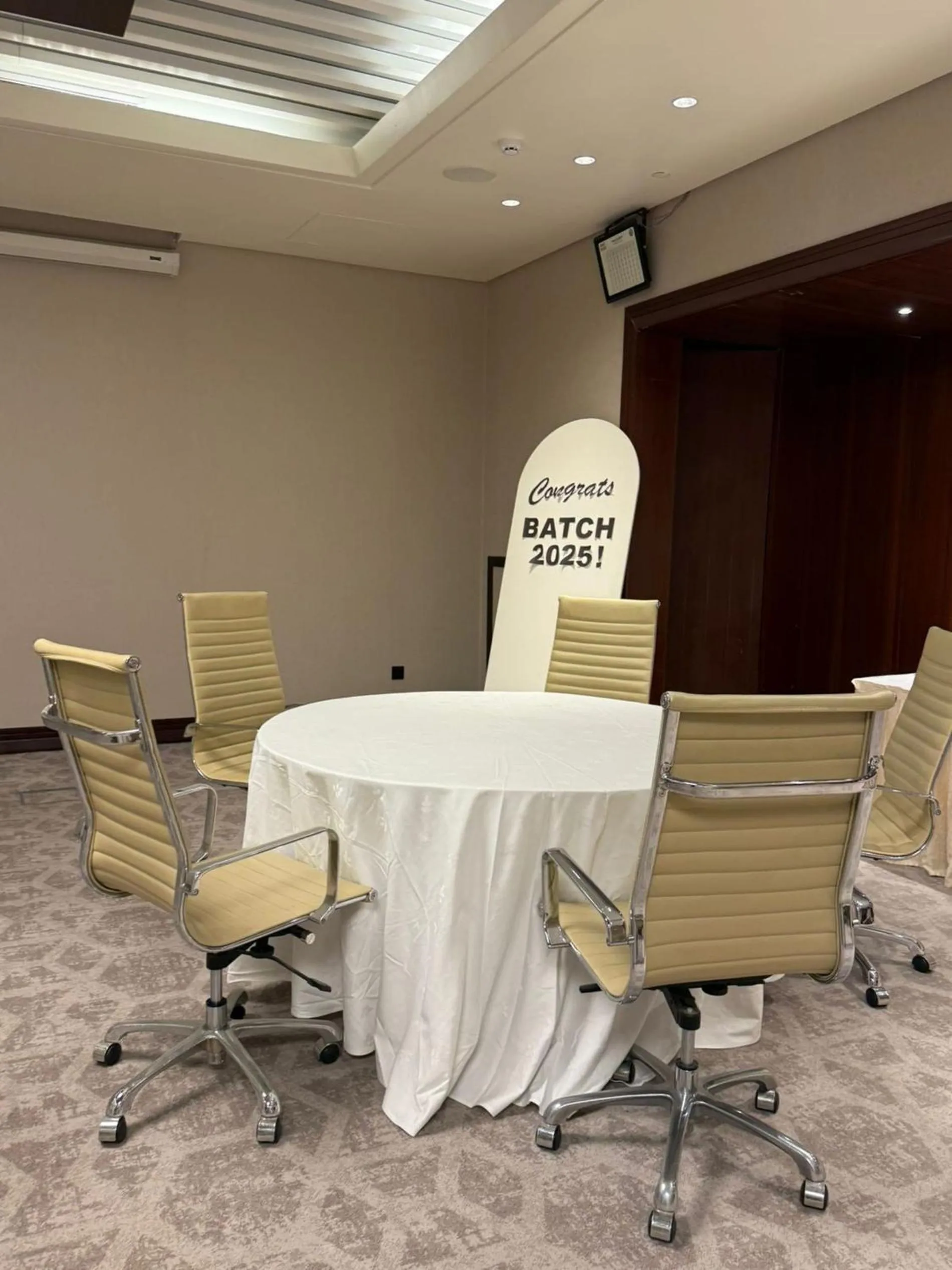 Meeting/conference room in Sunday Business Avenue Formerly Rand Hotel