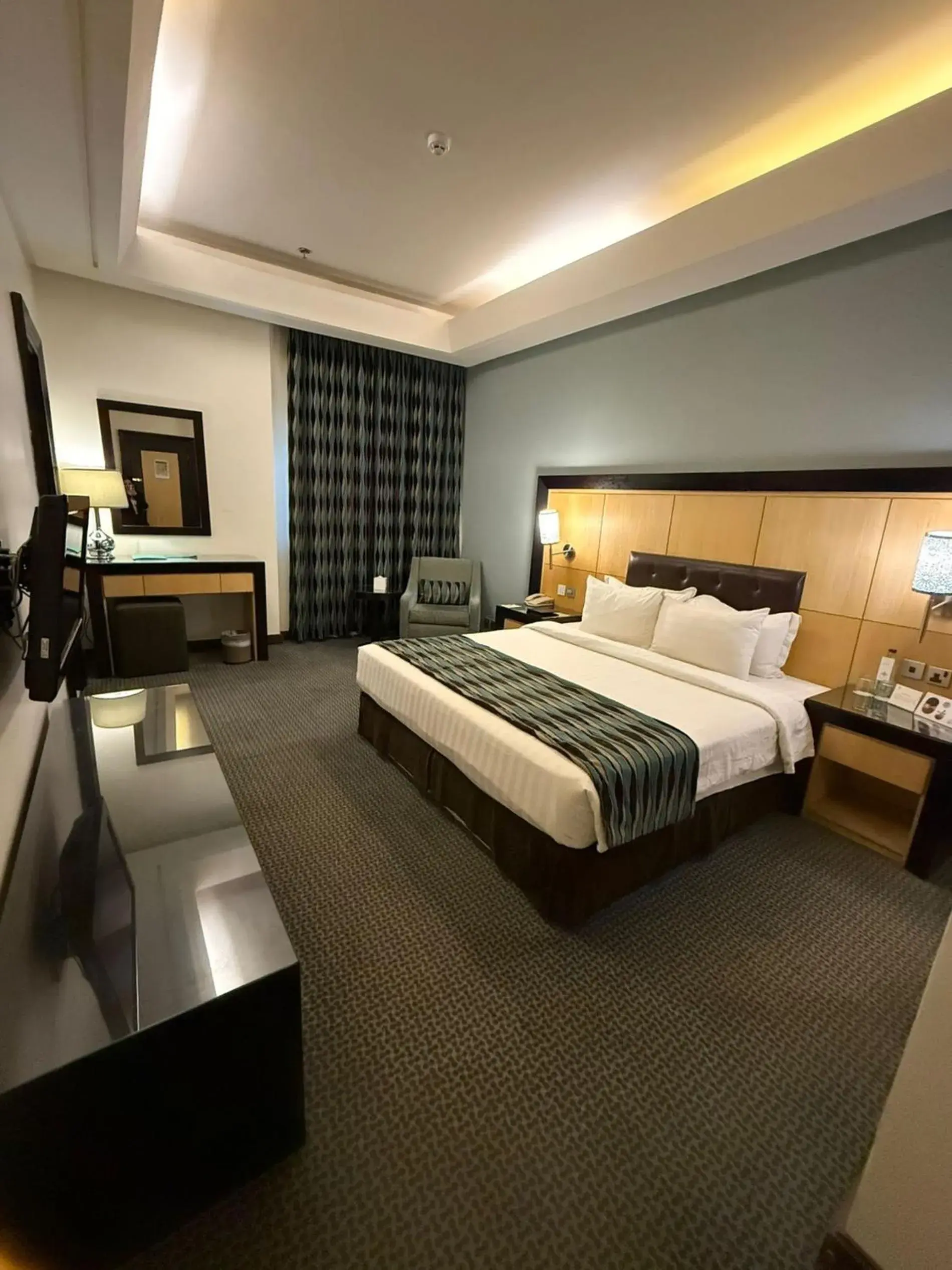 Photo of the whole room, Bed in Sunday Business Avenue Formerly Rand Hotel Photo of the whole room, Bed in Sunday Business Avenue Formerly Rand Hotel