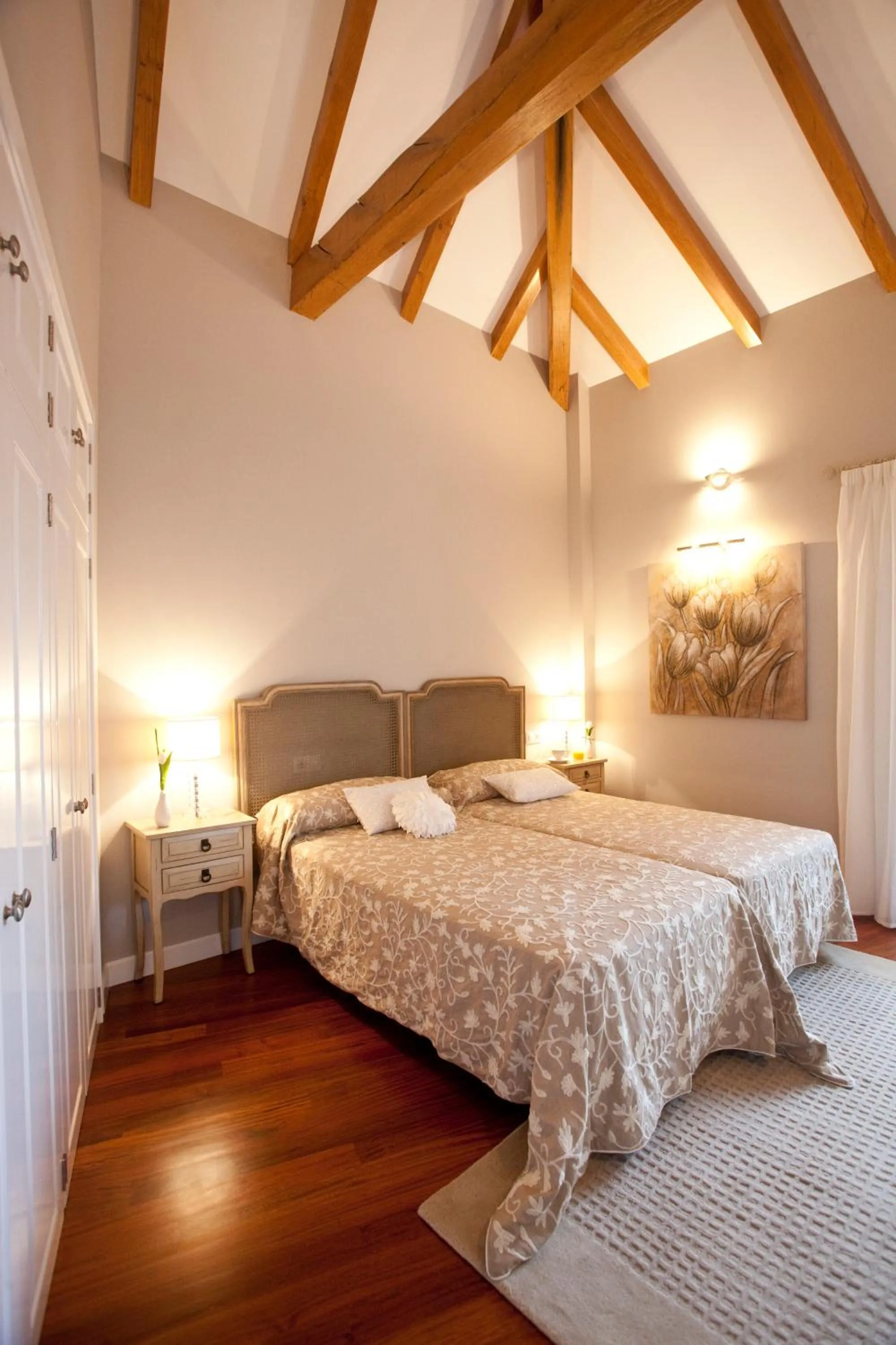 Bedroom, Bed in Inicia Cruceiro do Galo