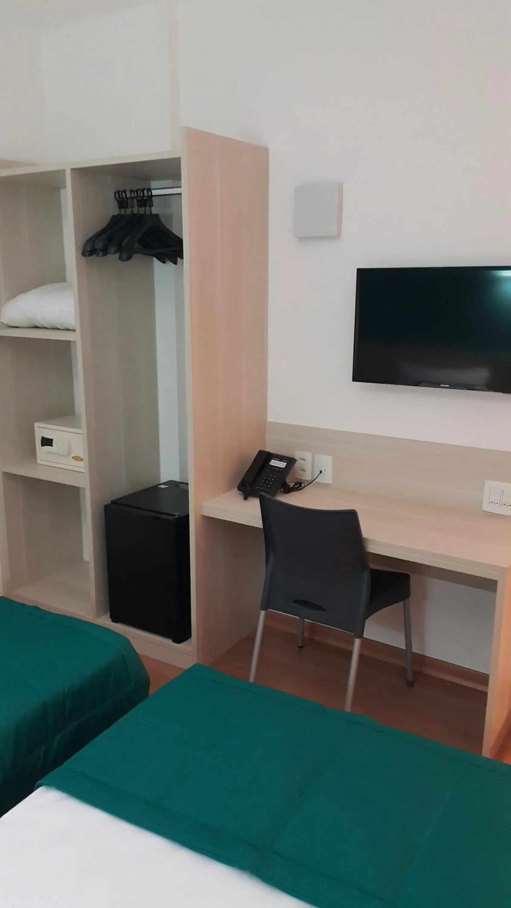 Decorative detail, Bed in Go Inn Vitória Decorative detail, Bed in Go Inn Vitória