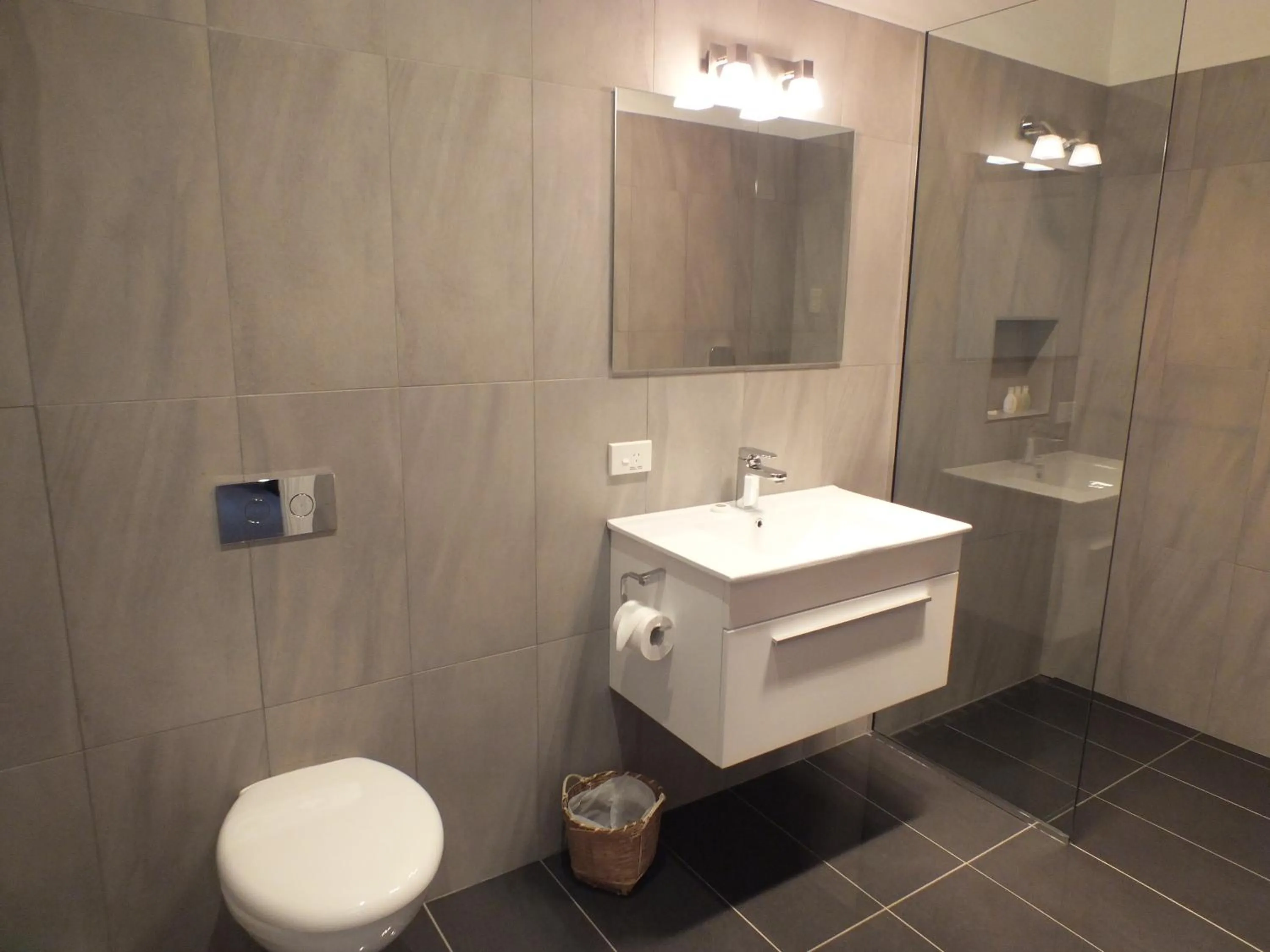 Bathroom in The Barristers Inn