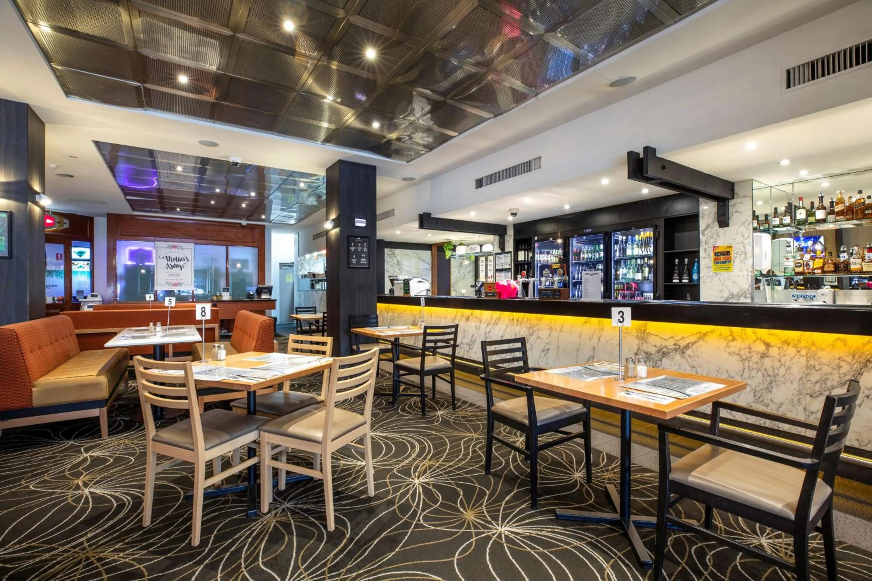 Restaurant/places to eat in Nightcap at Millers Inn