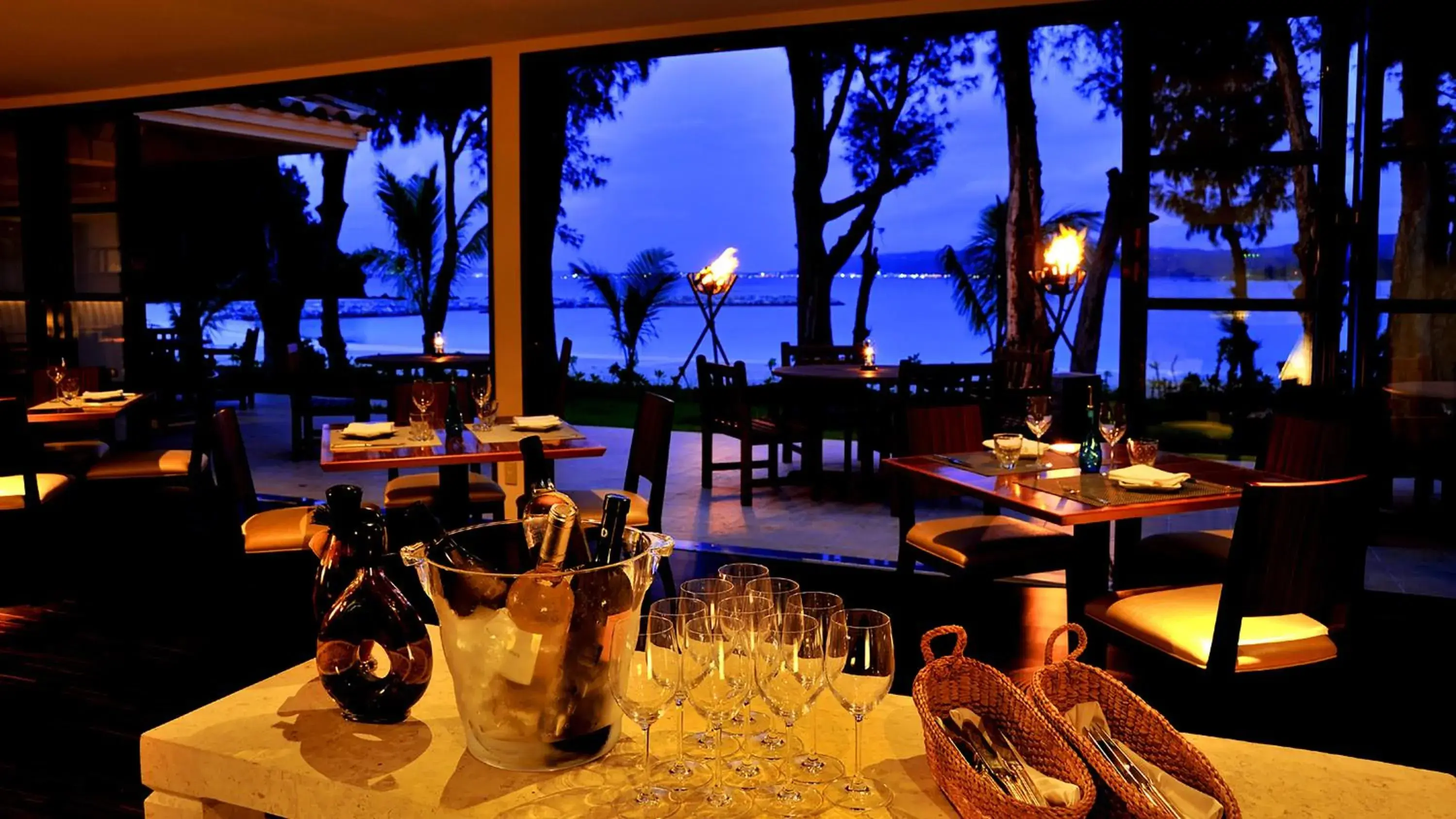 Restaurant/places to eat in The Busena Terrace Restaurant/places to eat in The Busena Terrace