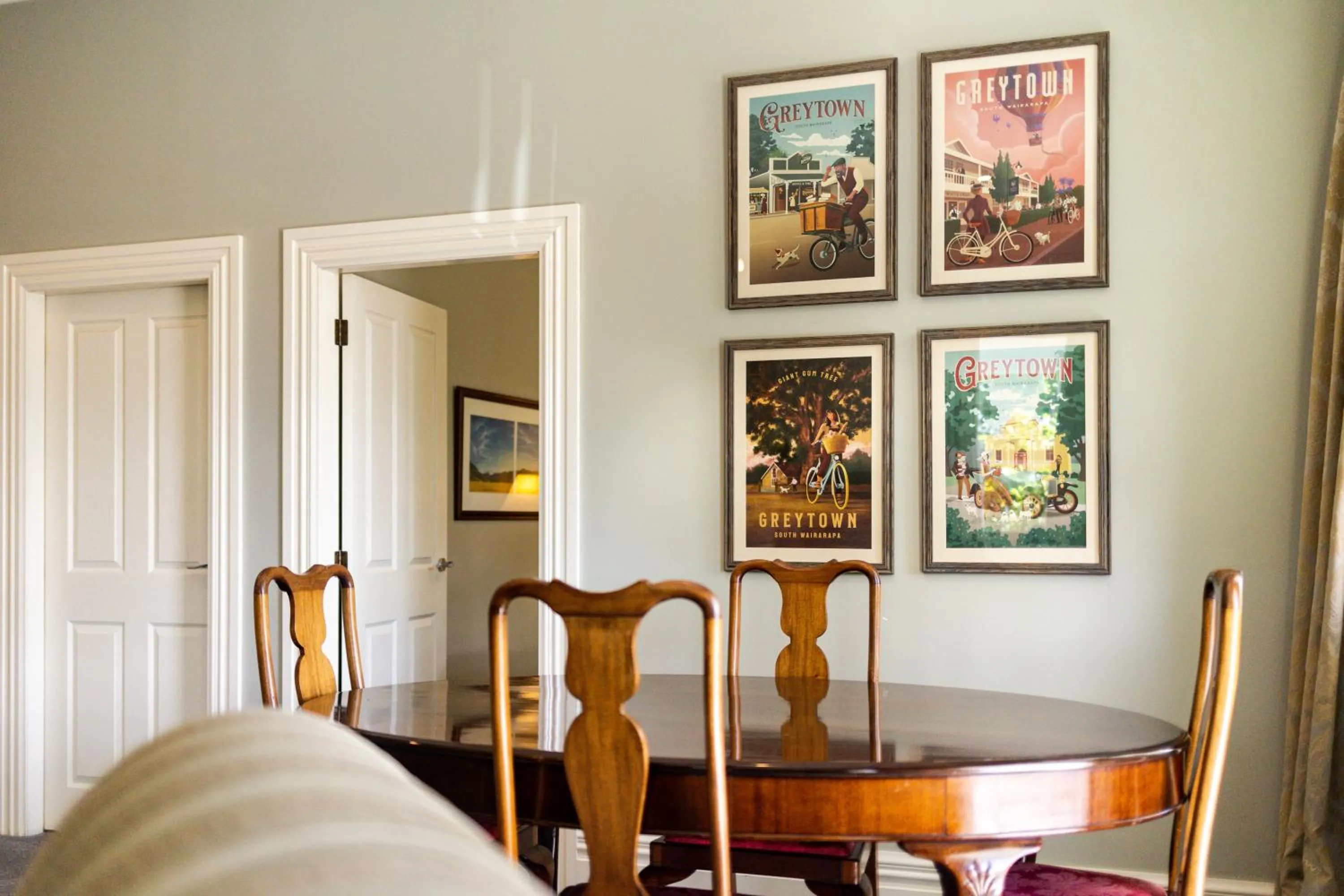 Bed in The White Swan Hotel