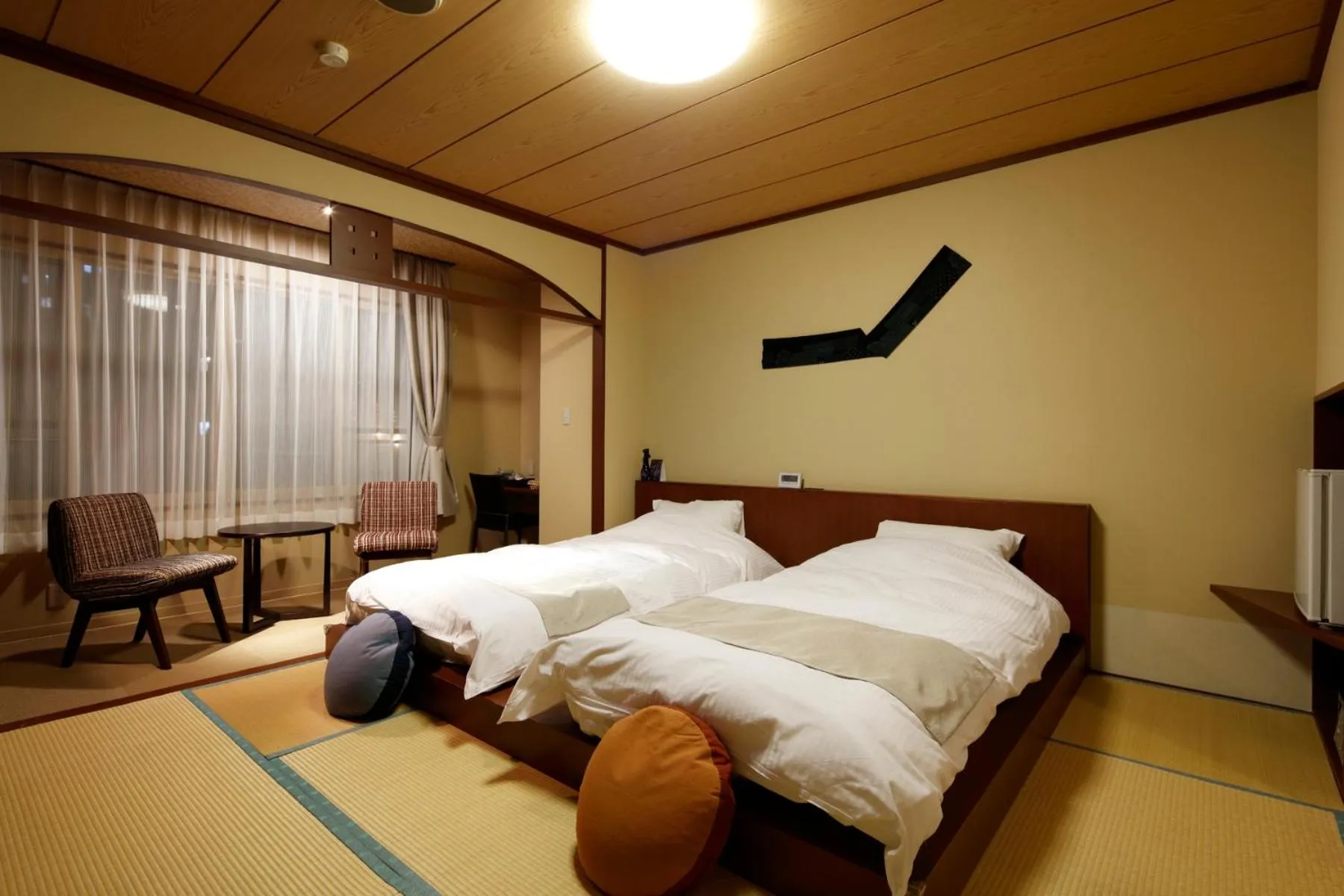 Photo of the whole room, Bed in Yunokawa Onsen Emi Hakodateya