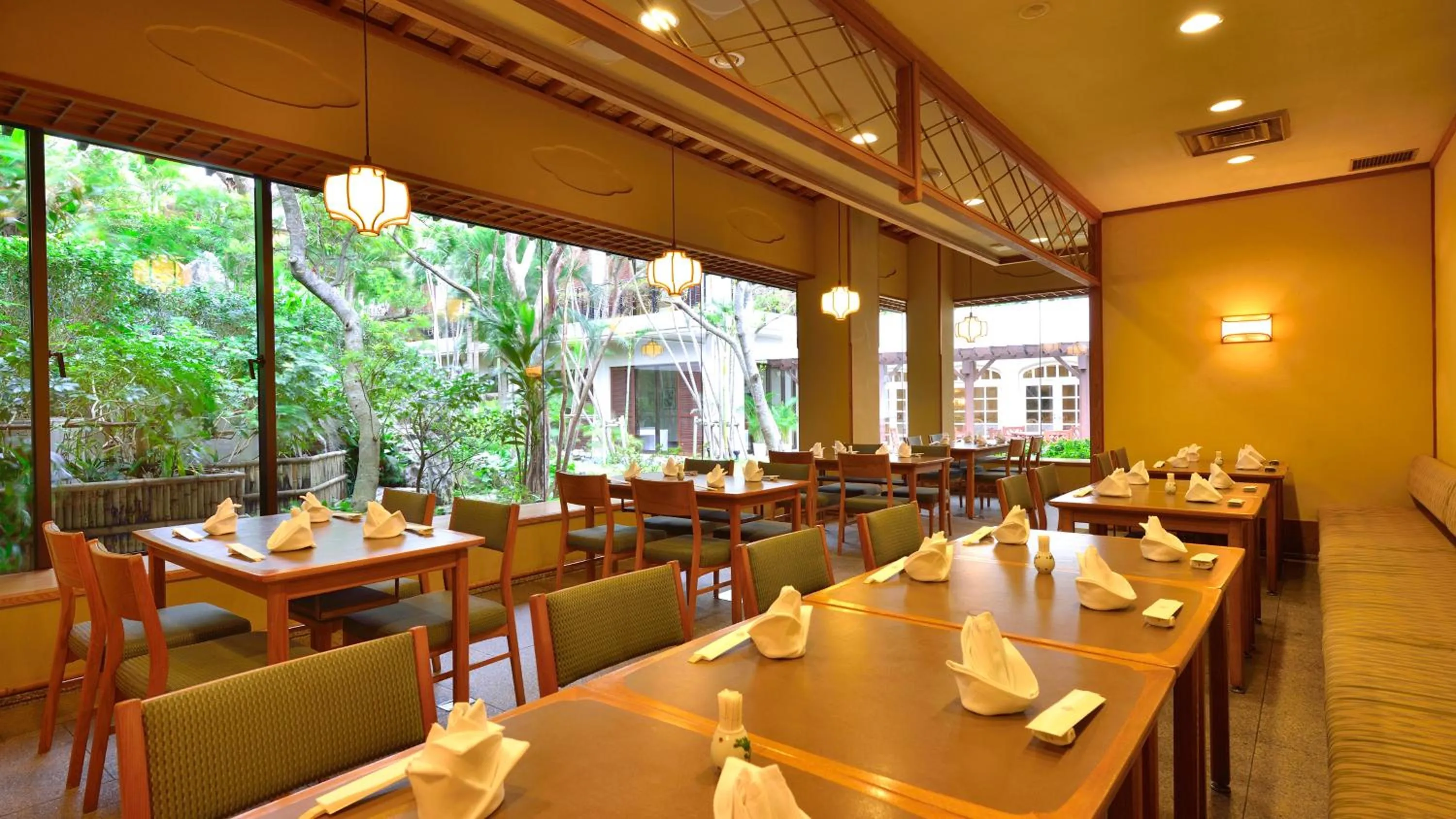 Restaurant/places to eat in The Naha Terrace