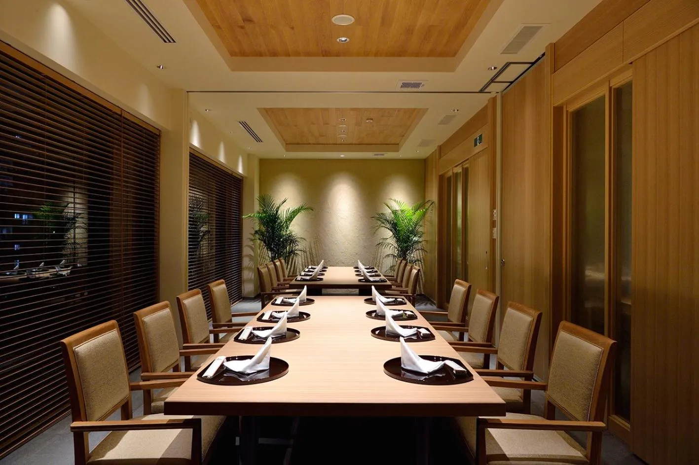 Restaurant/places to eat in The Naha Terrace