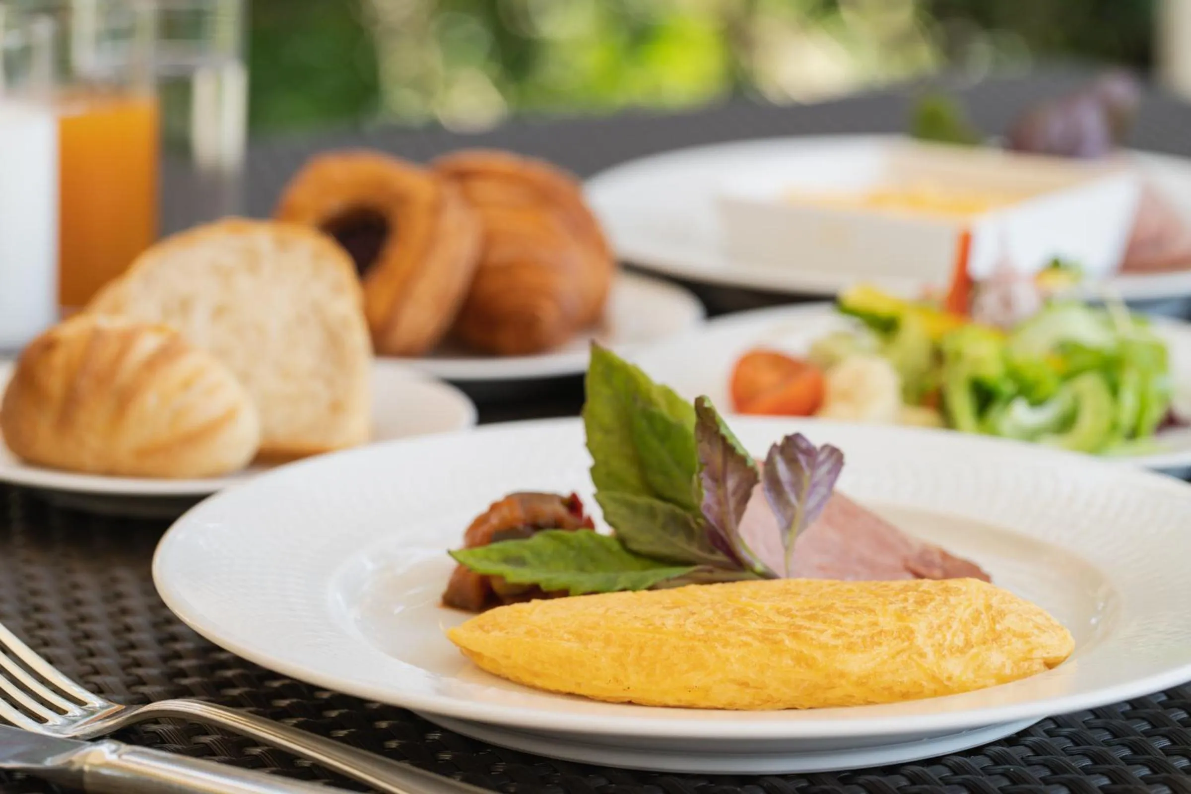 Breakfast in The Atta Terrace Club Towers