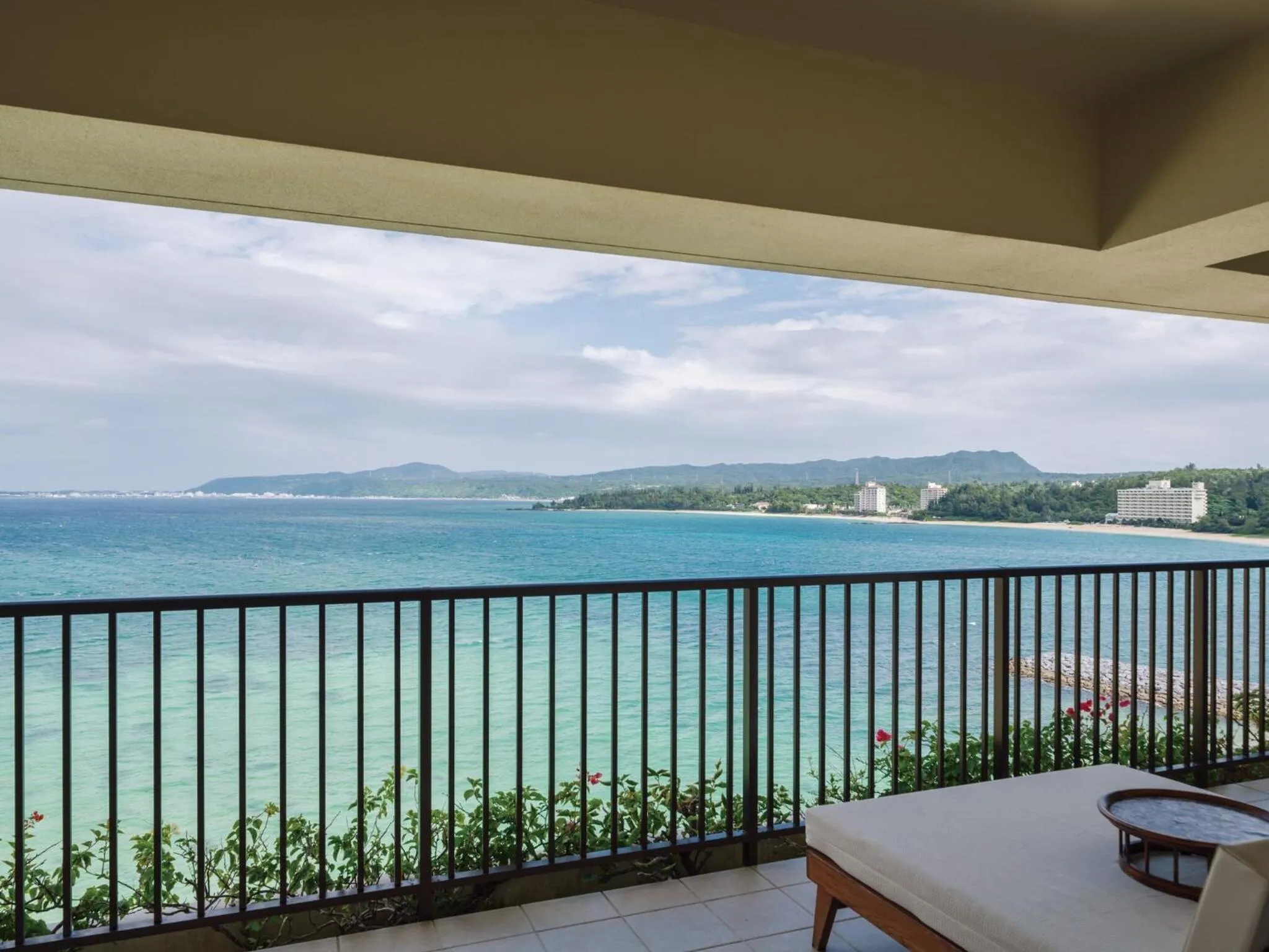 Balcony/Terrace in The Terrace Club Wellness Thalasso At Busena
