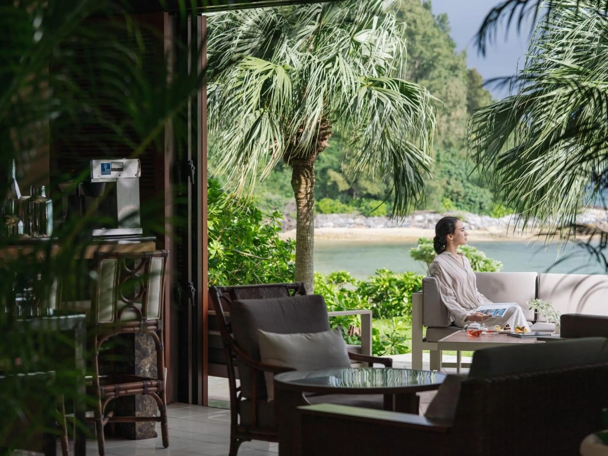 Lounge or bar in The Terrace Club Wellness Thalasso At Busena