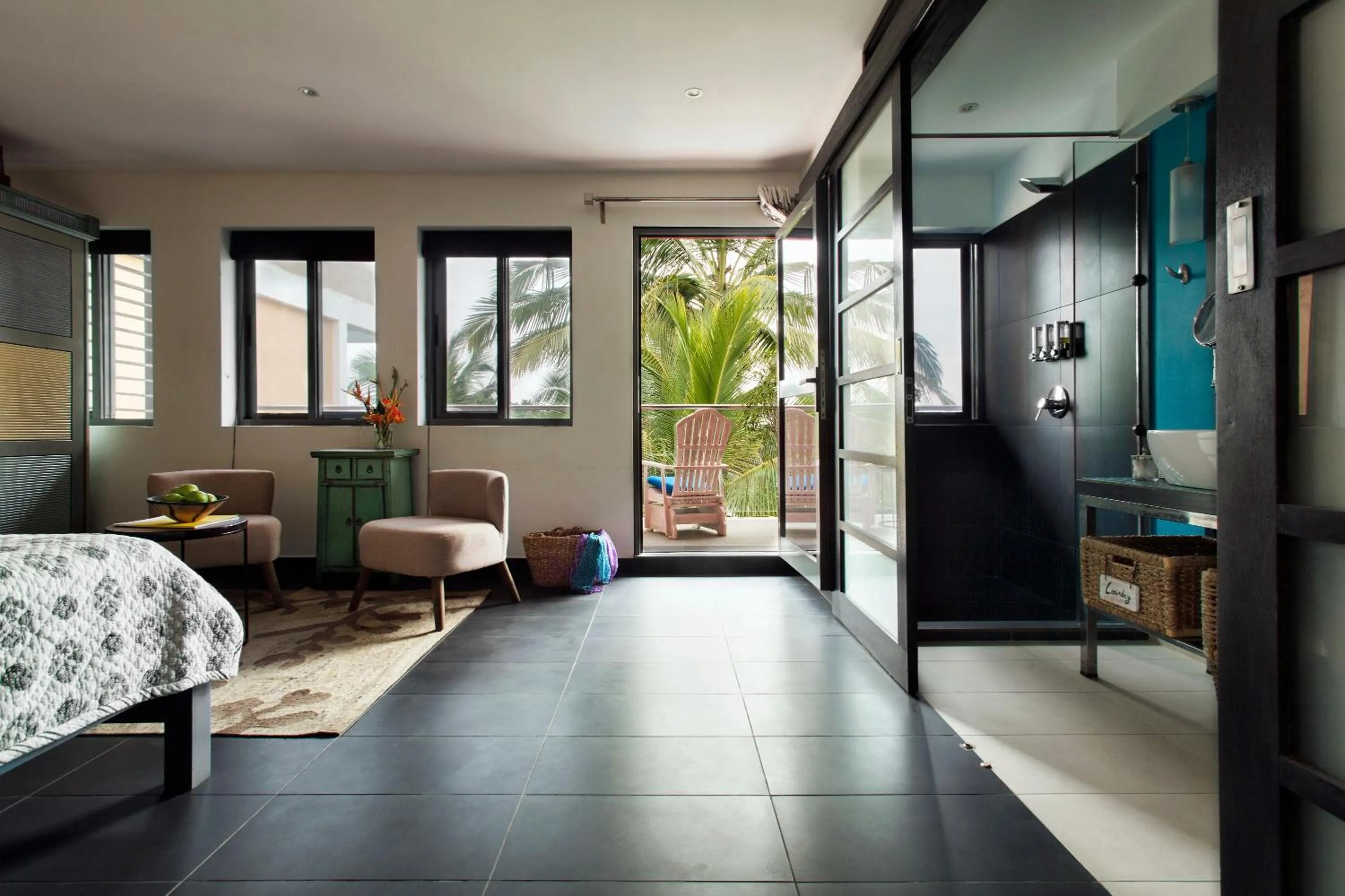 Bathroom in Owl and the Pussycat Hotel & Restaurant