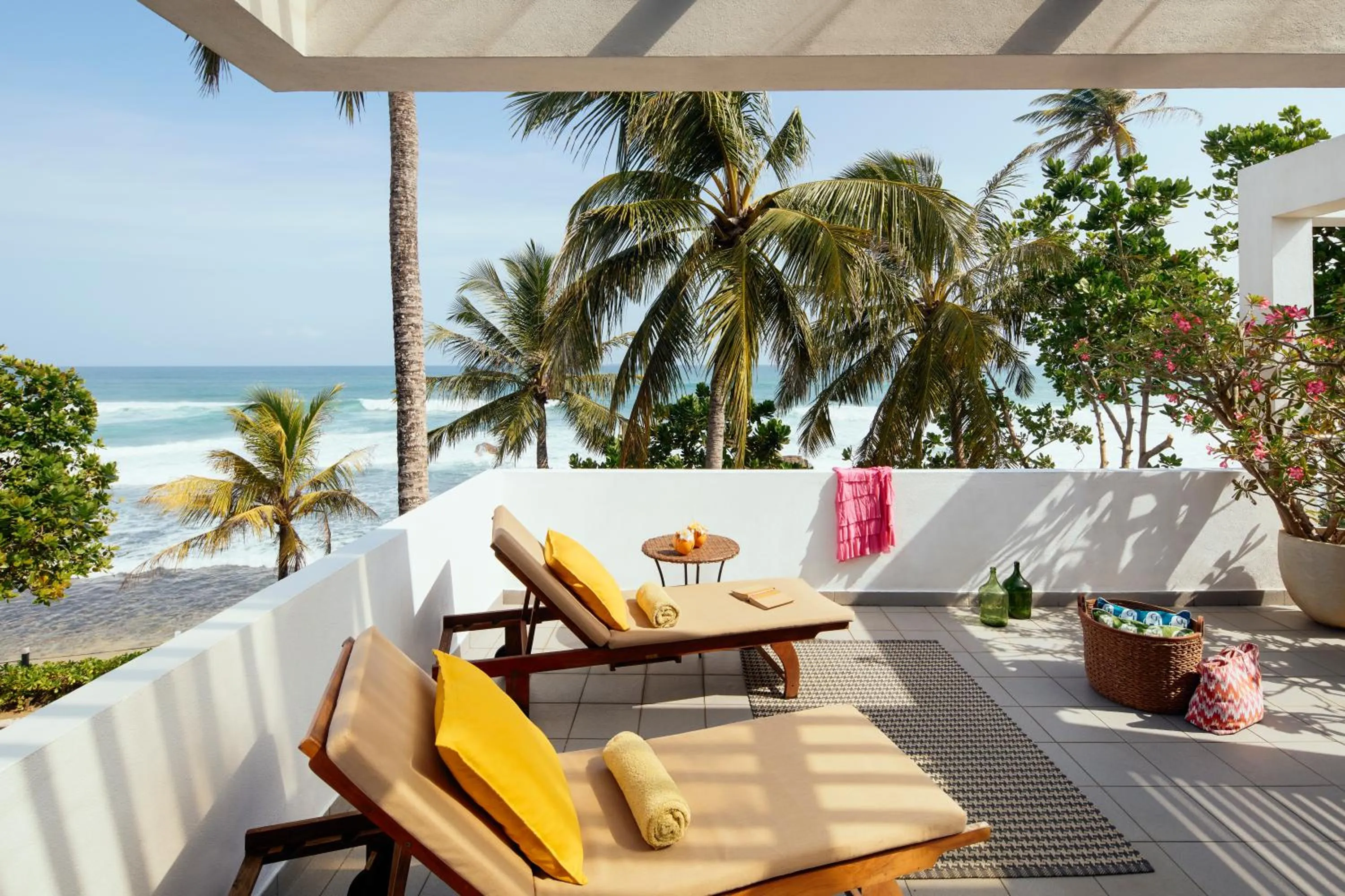 Owl and the Pussycat Hotel & Restaurant