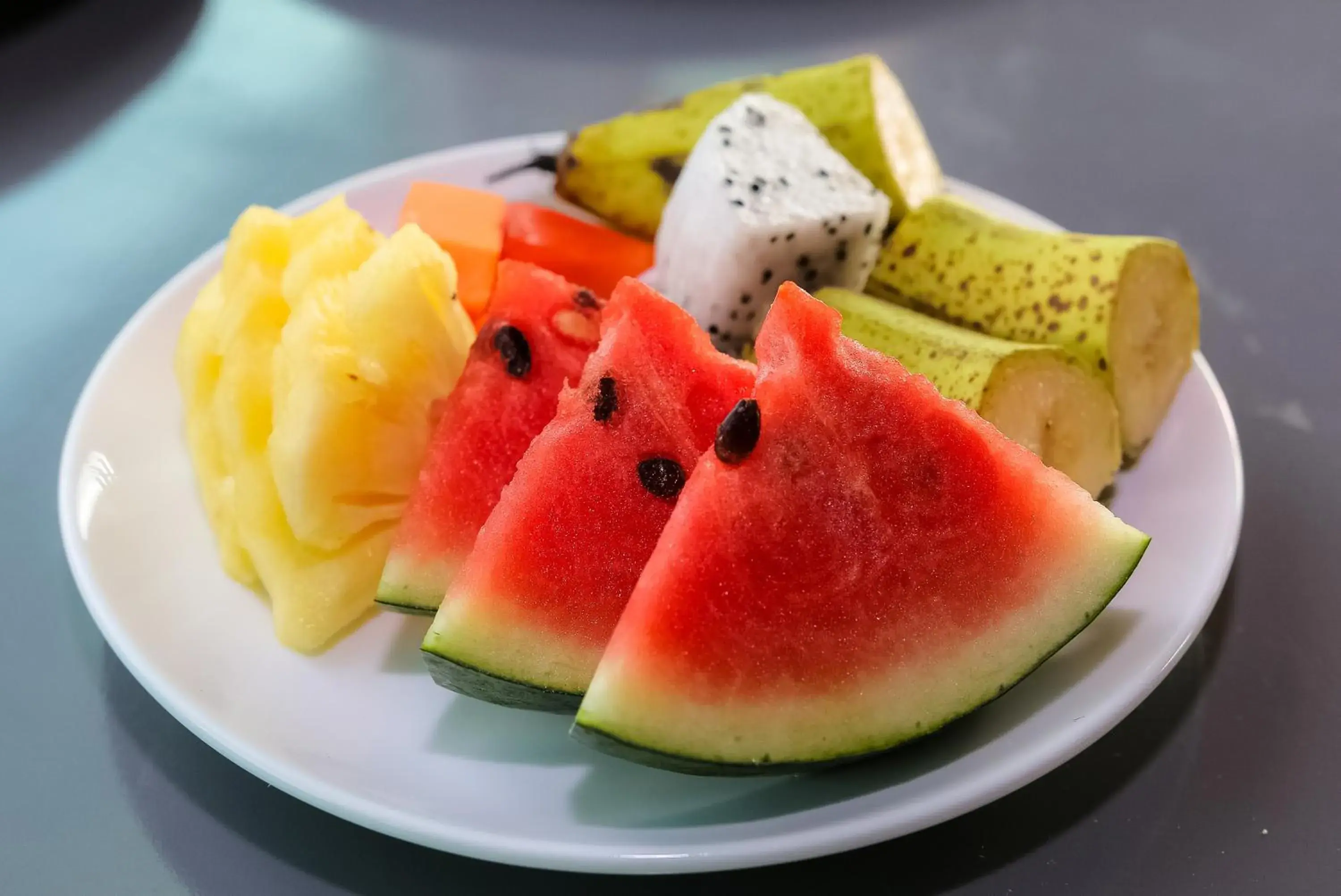 Food and drinks in Paradise Hotel Food and drinks in Paradise Hotel