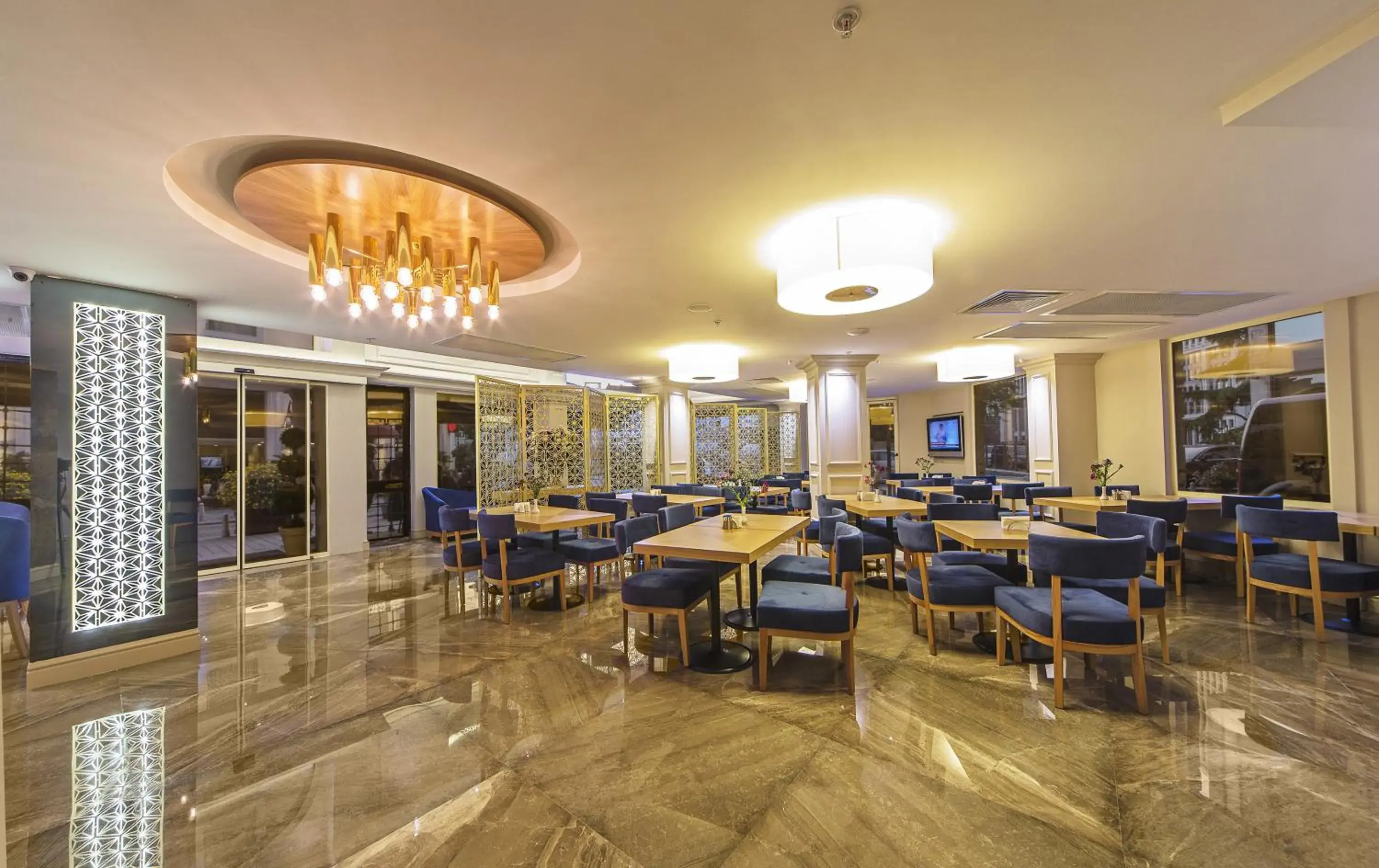 Restaurant/places to eat in History Hotel Restaurant/places to eat in History Hotel