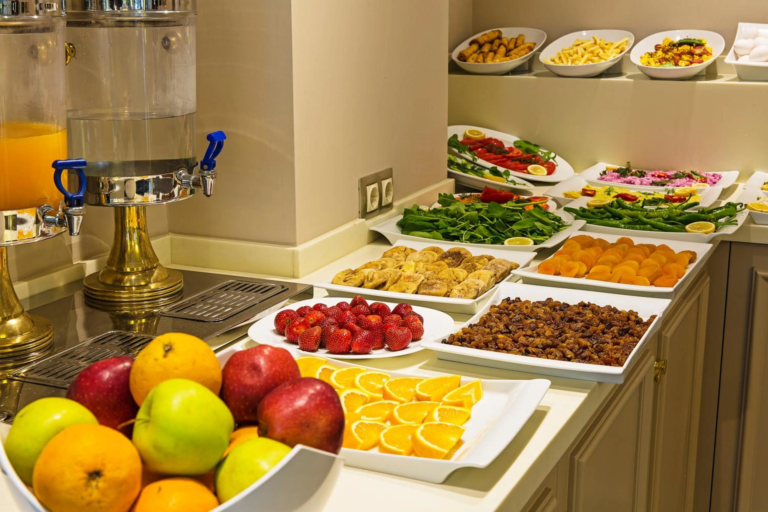 Breakfast in History Hotel