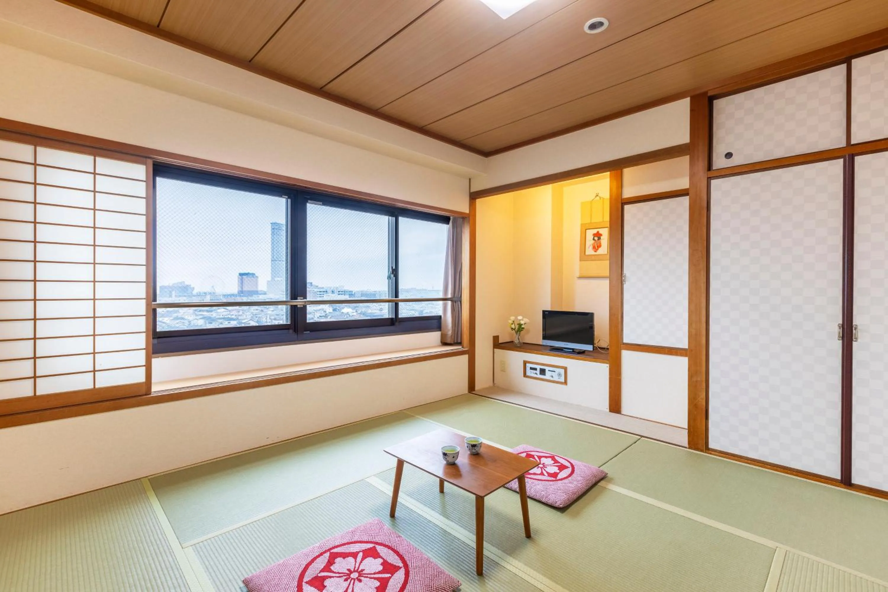 Photo of the whole room in City Hotel Air Port in Prince