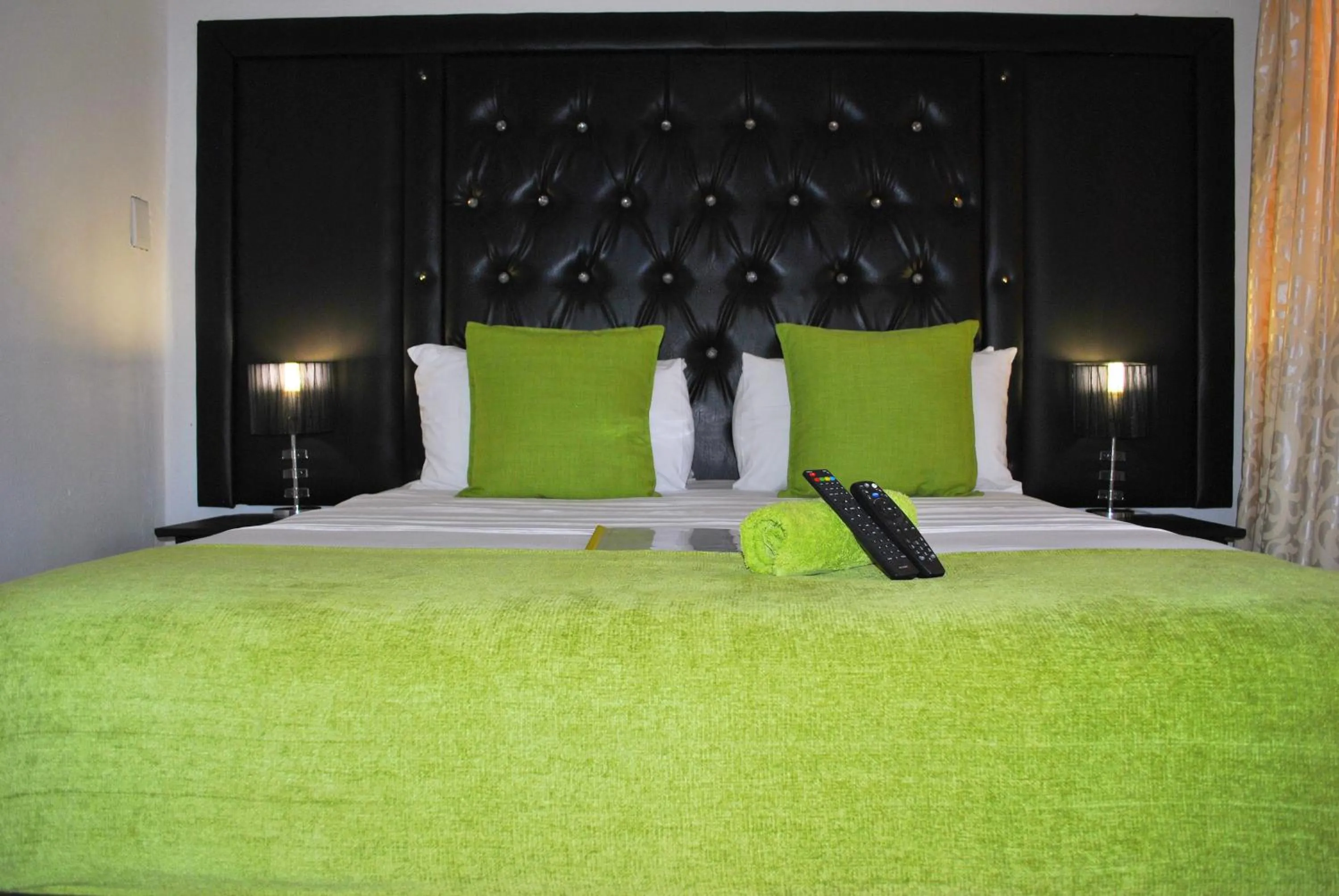 Bedroom, Bed in Lapologa B&B Phalaborwa