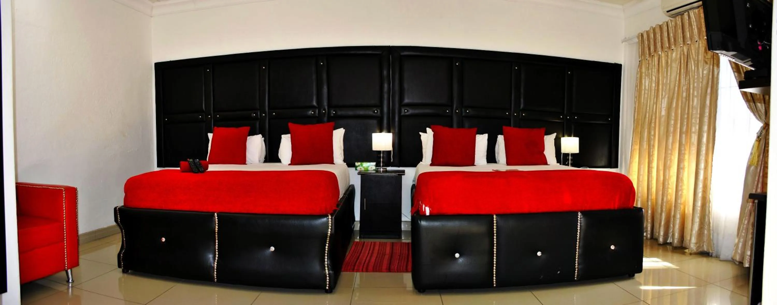 Bedroom, Bed in Lapologa B&B Phalaborwa